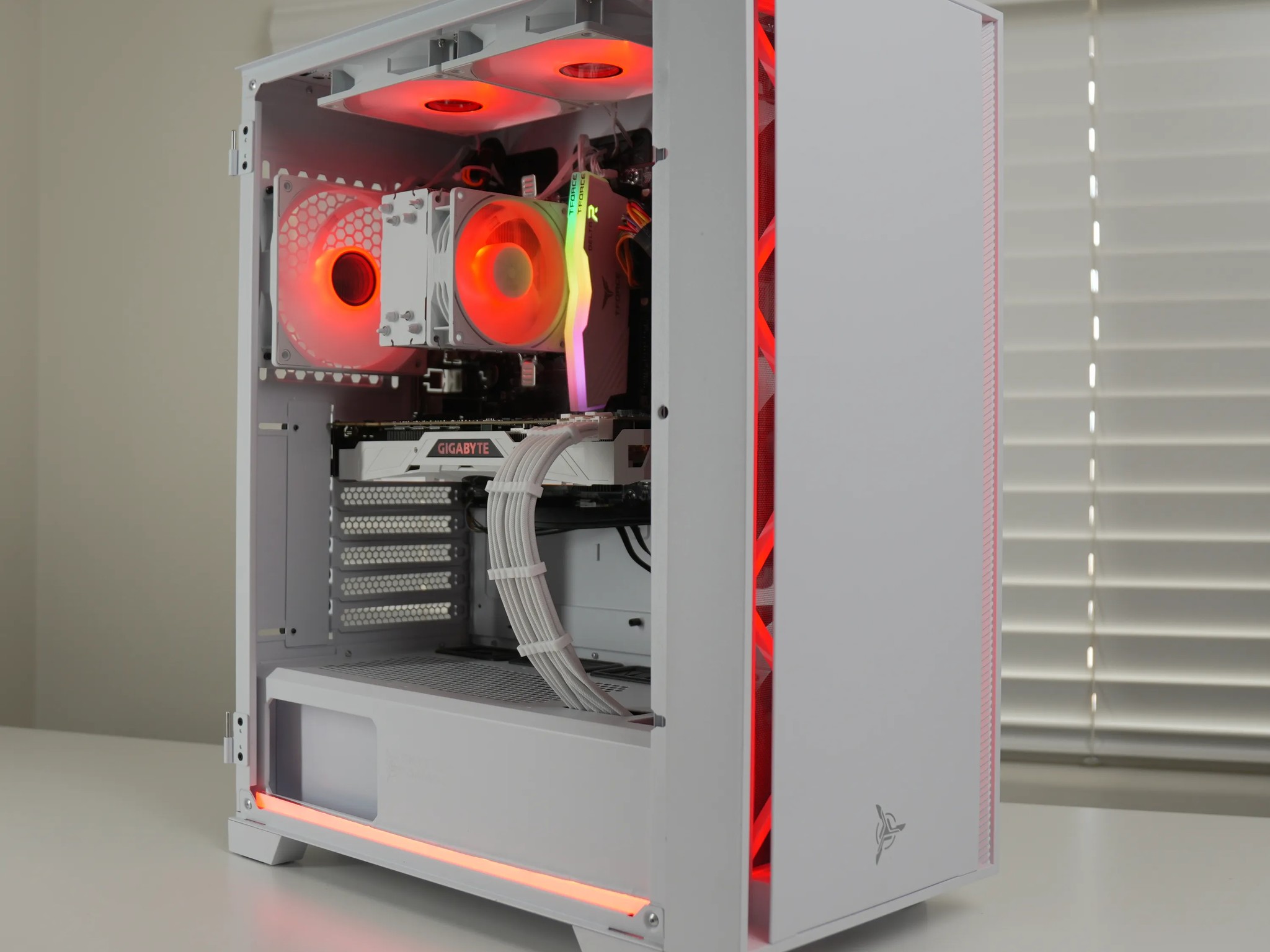 Budget Beast | GTX 1080TI | Ryzen 5 | 16GB RAM | WIN 11 |