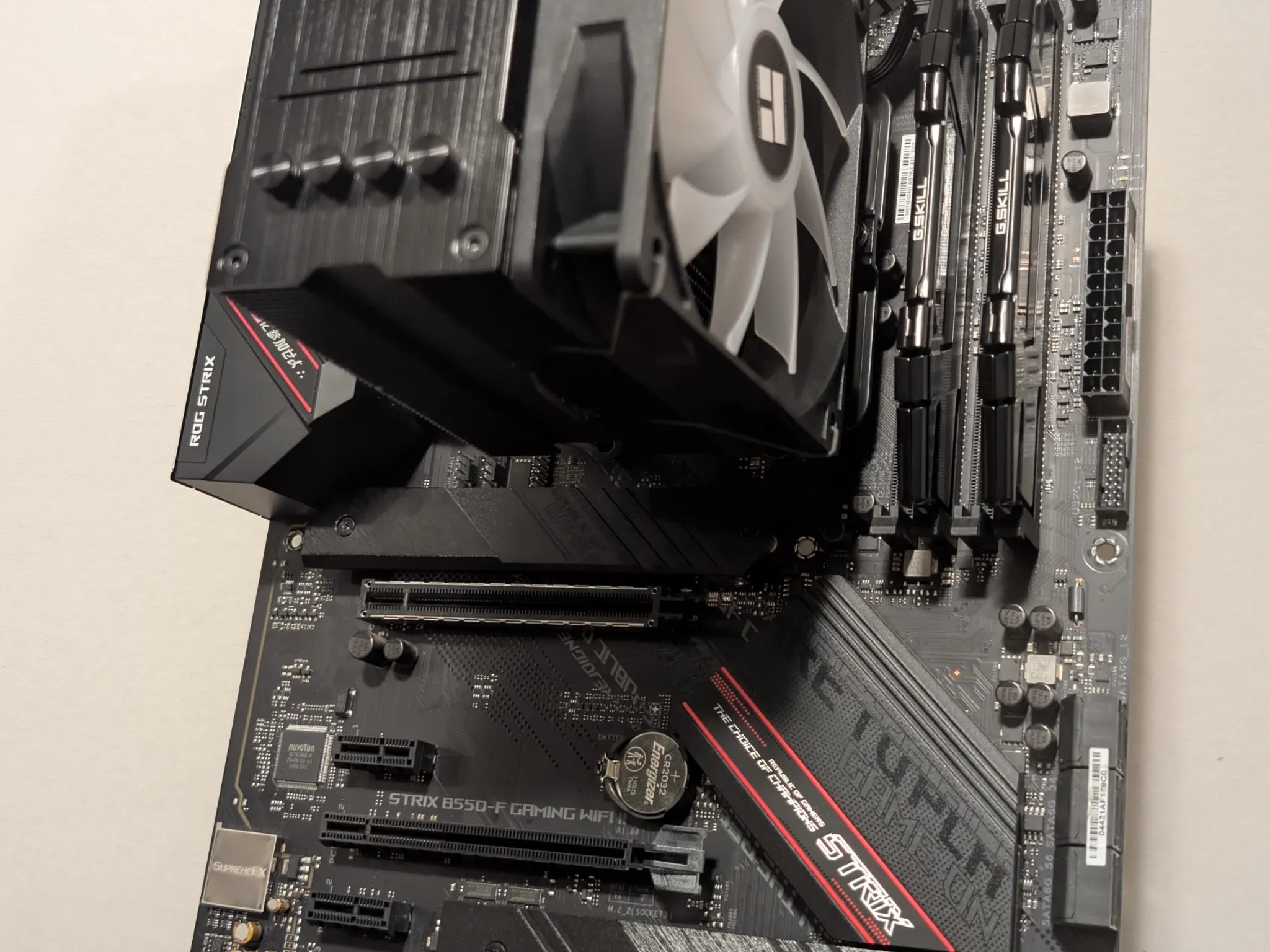 ⭐Like New⭐ Ryzen 7 5800x STRIX B550-F GAMING WIFI 16gb Ram be quiet Cooler Bundle