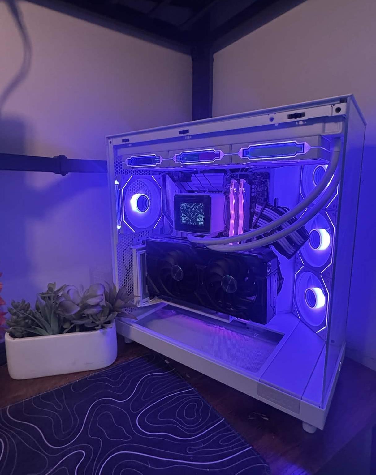 White/Black "Tuxedo" High End PC - i7 13700KF | RTX 4070 | 32GB DDR5