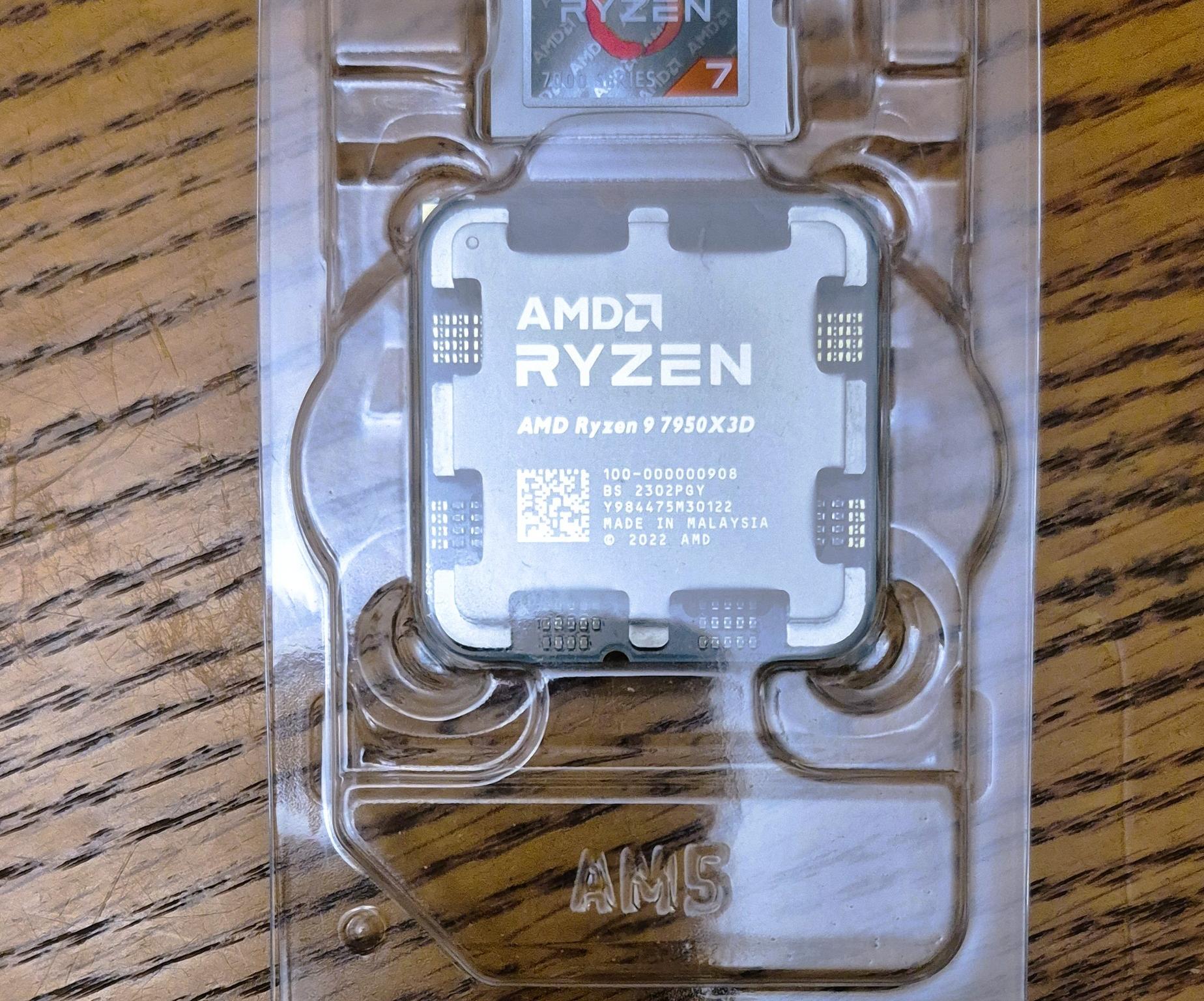 Pre-Owned AMD Ryzen 9 7950X3D Processor (5.7 GHz, 16 Cores, Socket AM5)