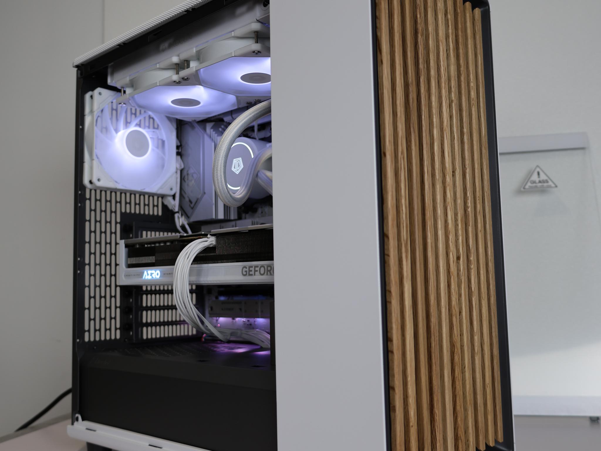 9600x+5070 Fractal North White Build for 1440P/4K gaming