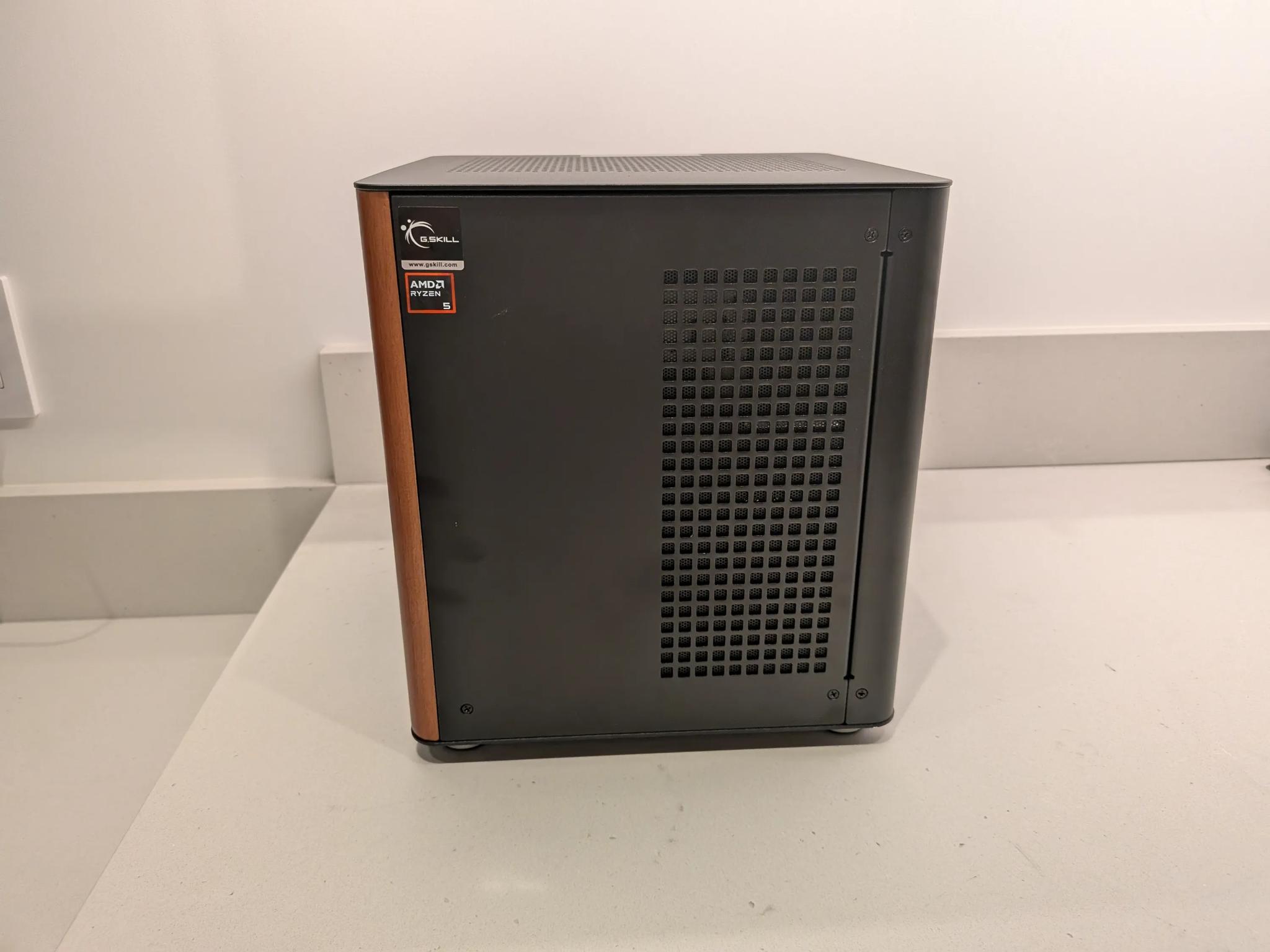 The TKO - Ryzen 5 9600X, RX 9060 XT 16 GB, 32 GB DDR5, 2 TB Gen 5 NVME