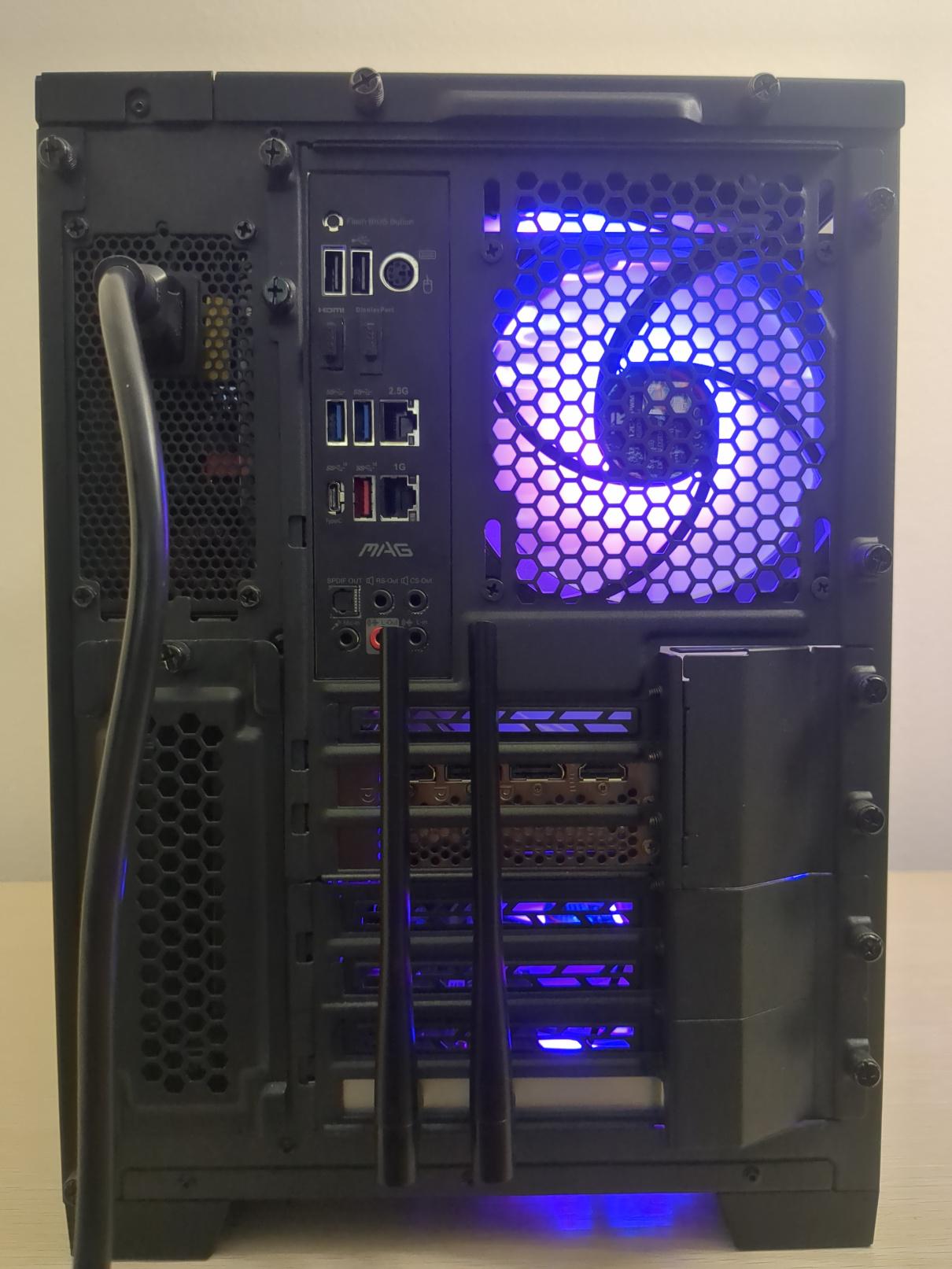 RX 6800, Ryzen 7 5800X Gaming PC (32GB RAM, 2TB SSD, Win11 Pro)