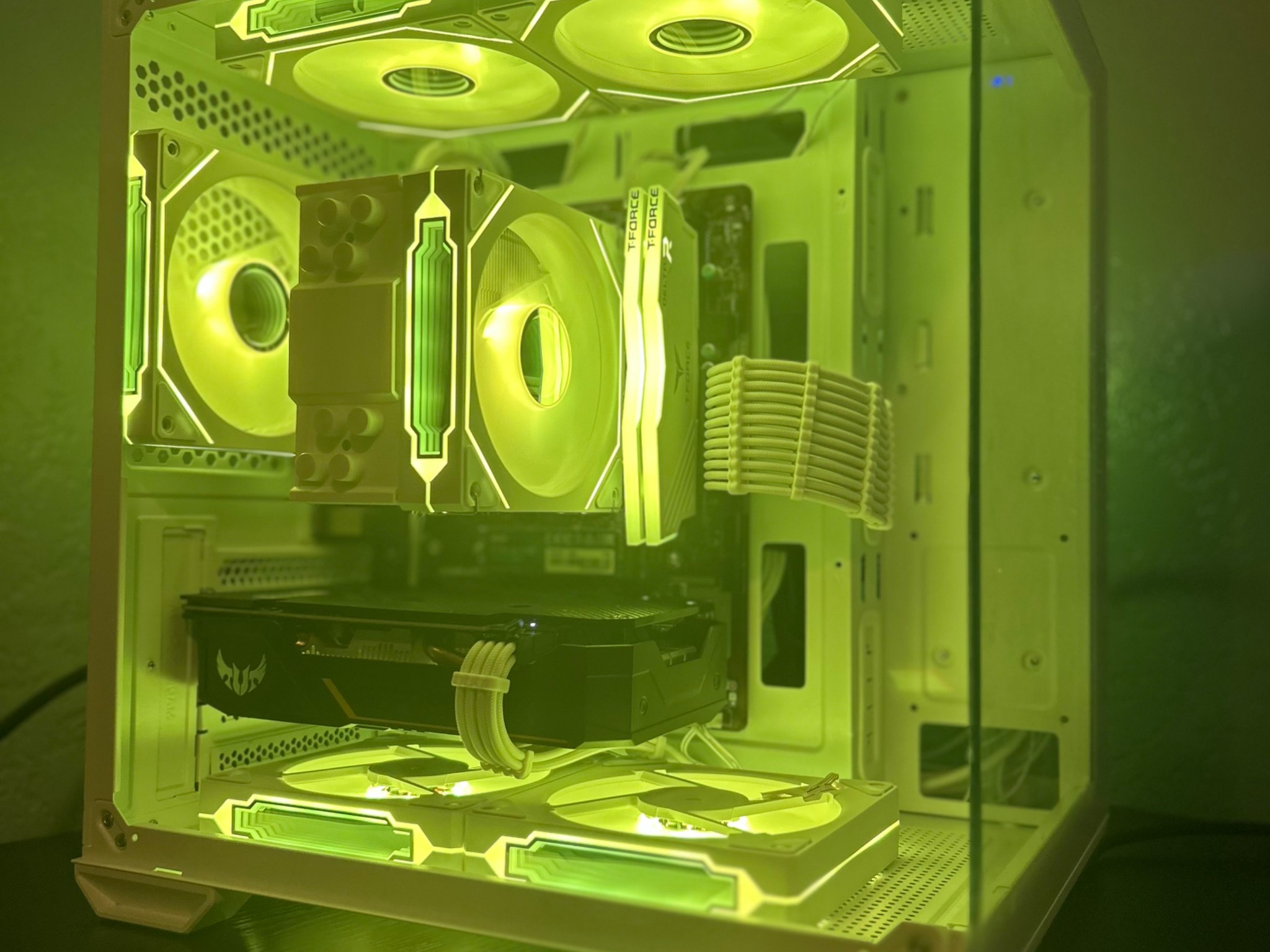 White Budget Gaming PC | RYZEN 5 3600 | 1660 SUPER | 16GB RAM | 1TB SSD | Win 11