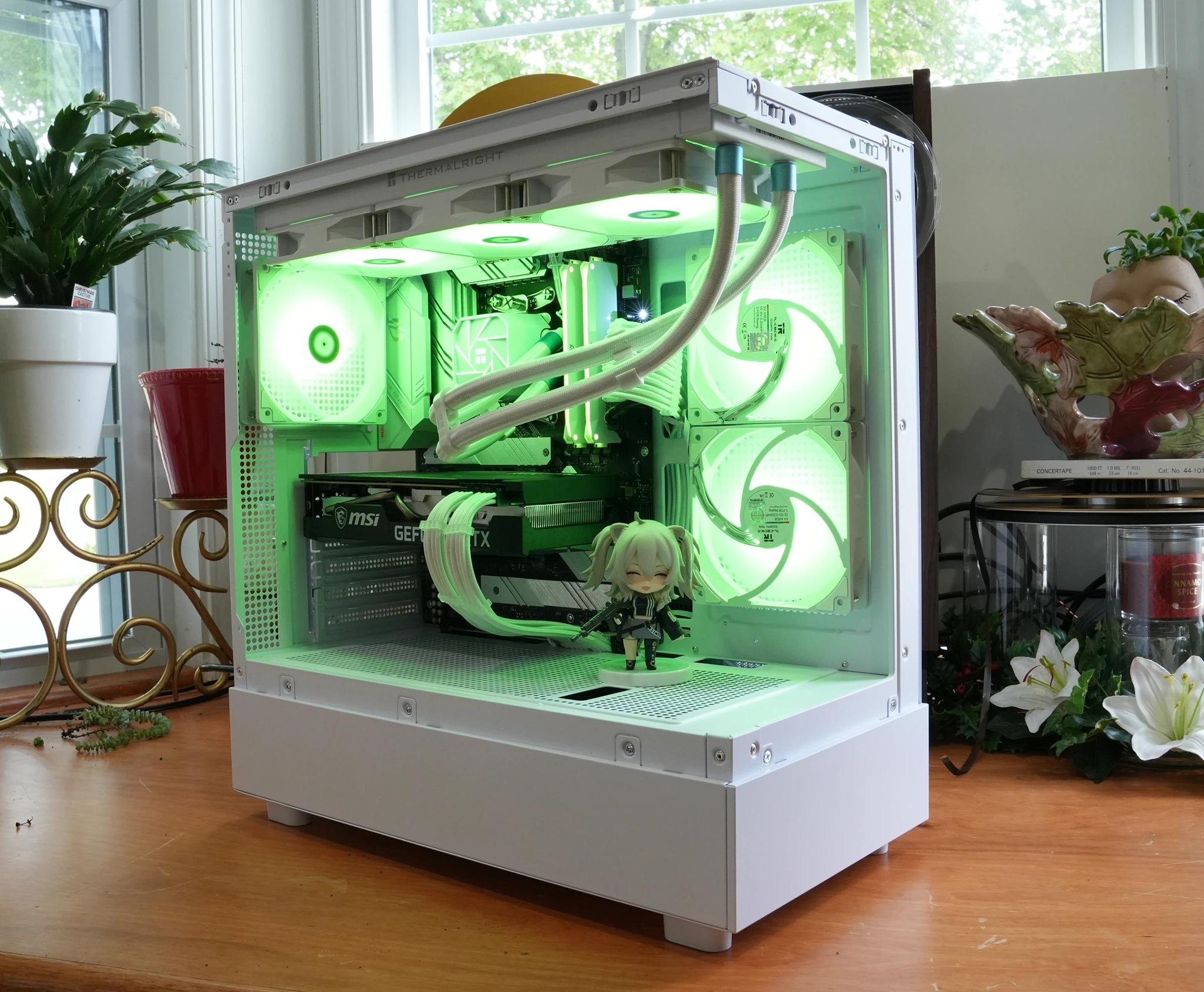 🧊🧊 Frost's Core | Ryzen 7 5700X - RTX 3070 8GB - 32GB 3600MHz RAM | Mid-Range Gaming PC