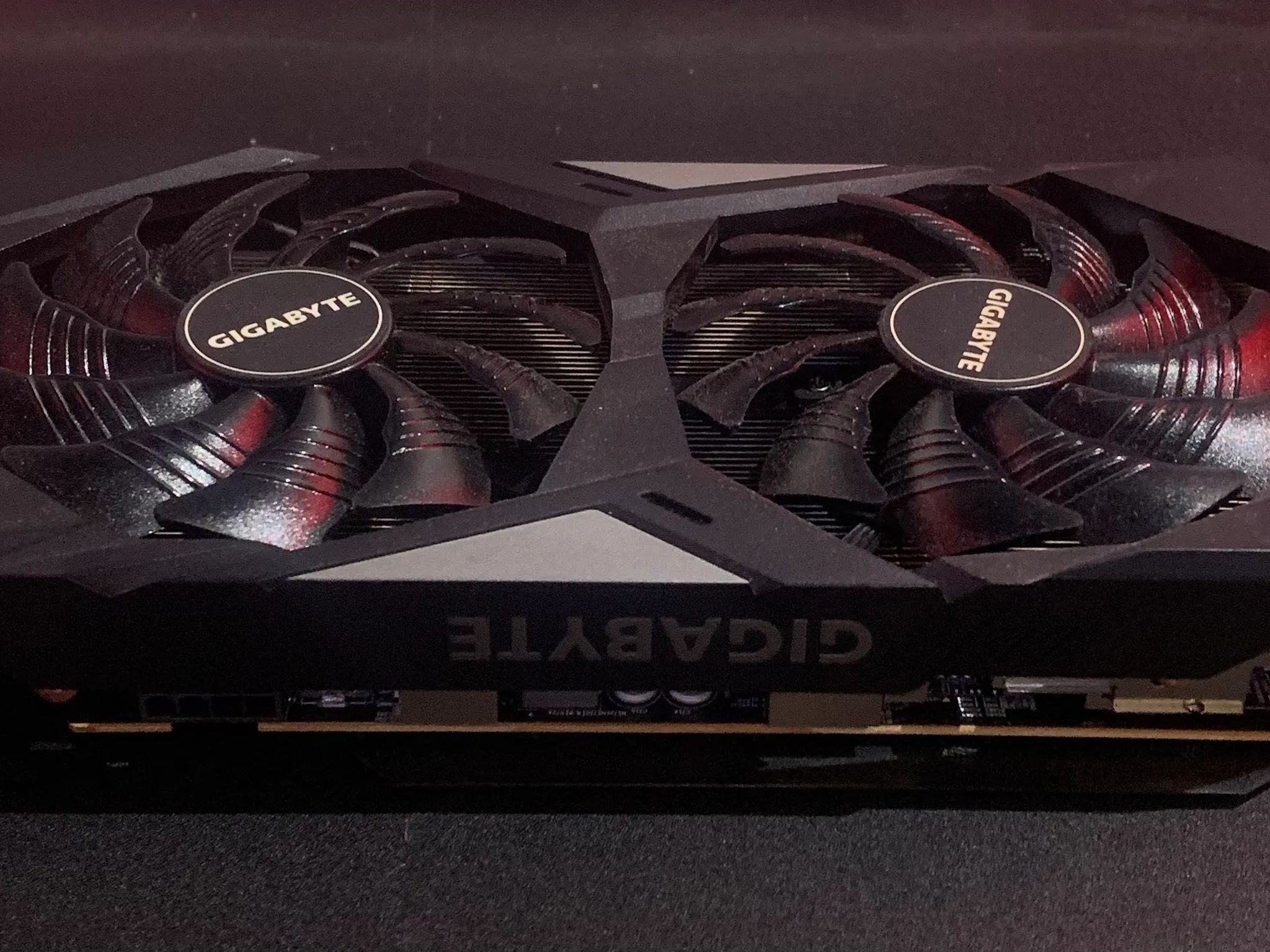 Gigabyte Radeon RX 5500 XT 4 GB OC Video Card