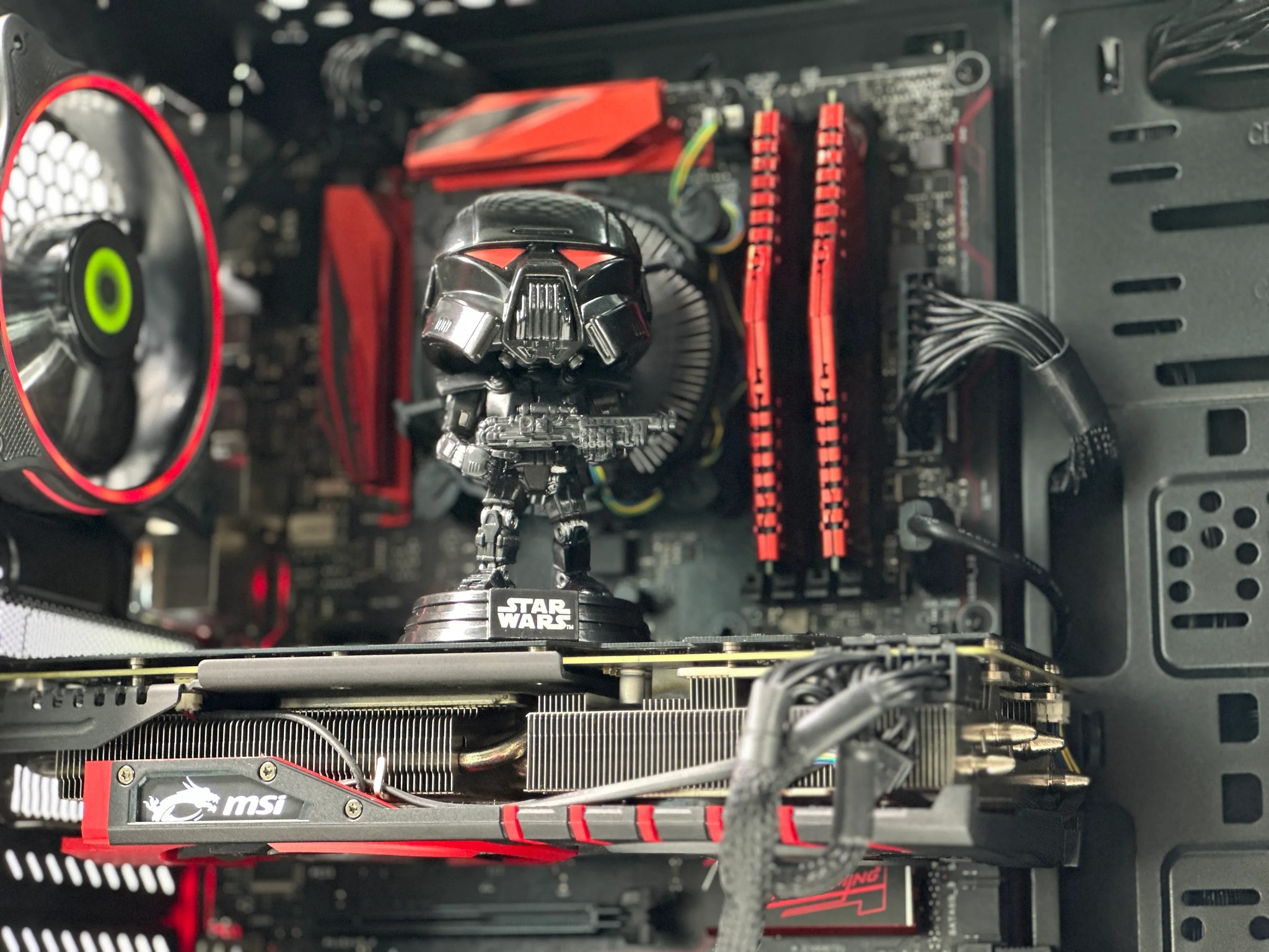 🌌🔫Dark Trooper 🌌Intel Core i5-6600K🌌AMD R9 390X 8GB GDDR5🌌16GB DDR4🌌512GB SSD