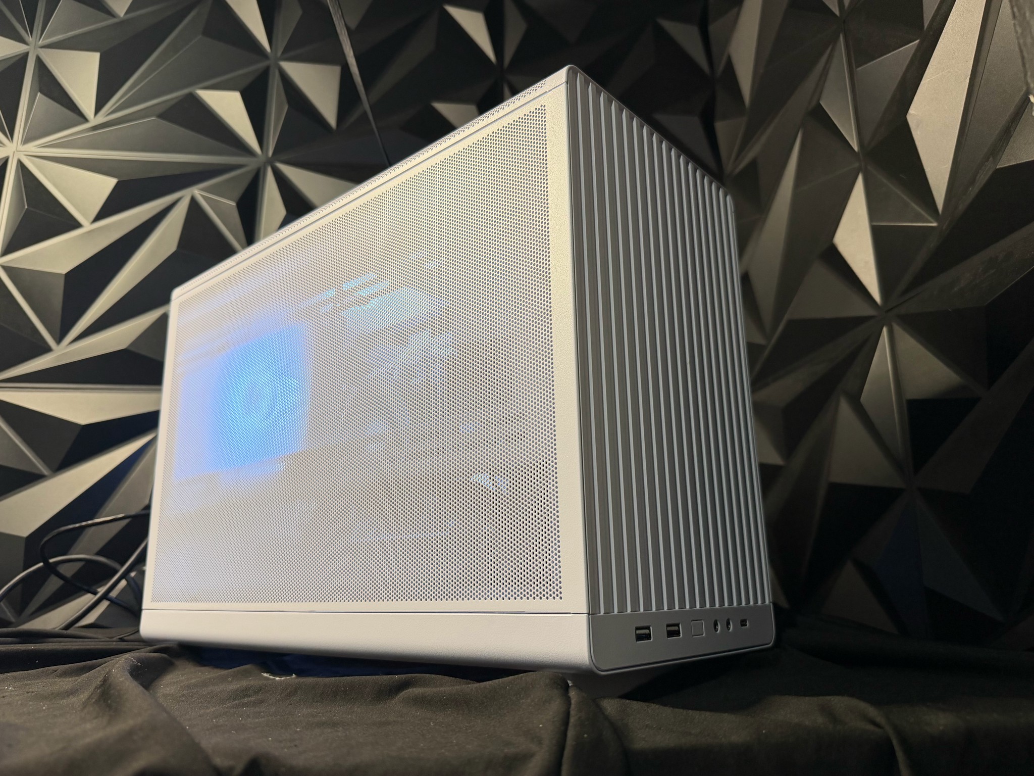 ❄️🎮 ICE GAMER 5590XT 🎮❄️ Ryzen 5 5500| RX 9060XT| 16 GB DDR4| 1.25 TB NVMe| 650W PSU