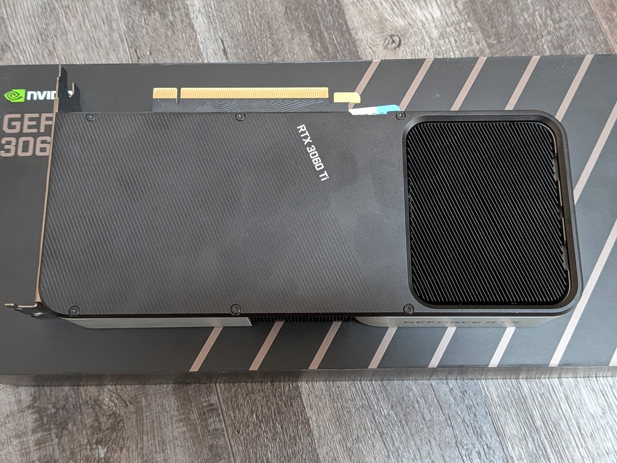 NVIDIA GeForce RTX 3060 Ti Founders Edition 8GB GDDR6