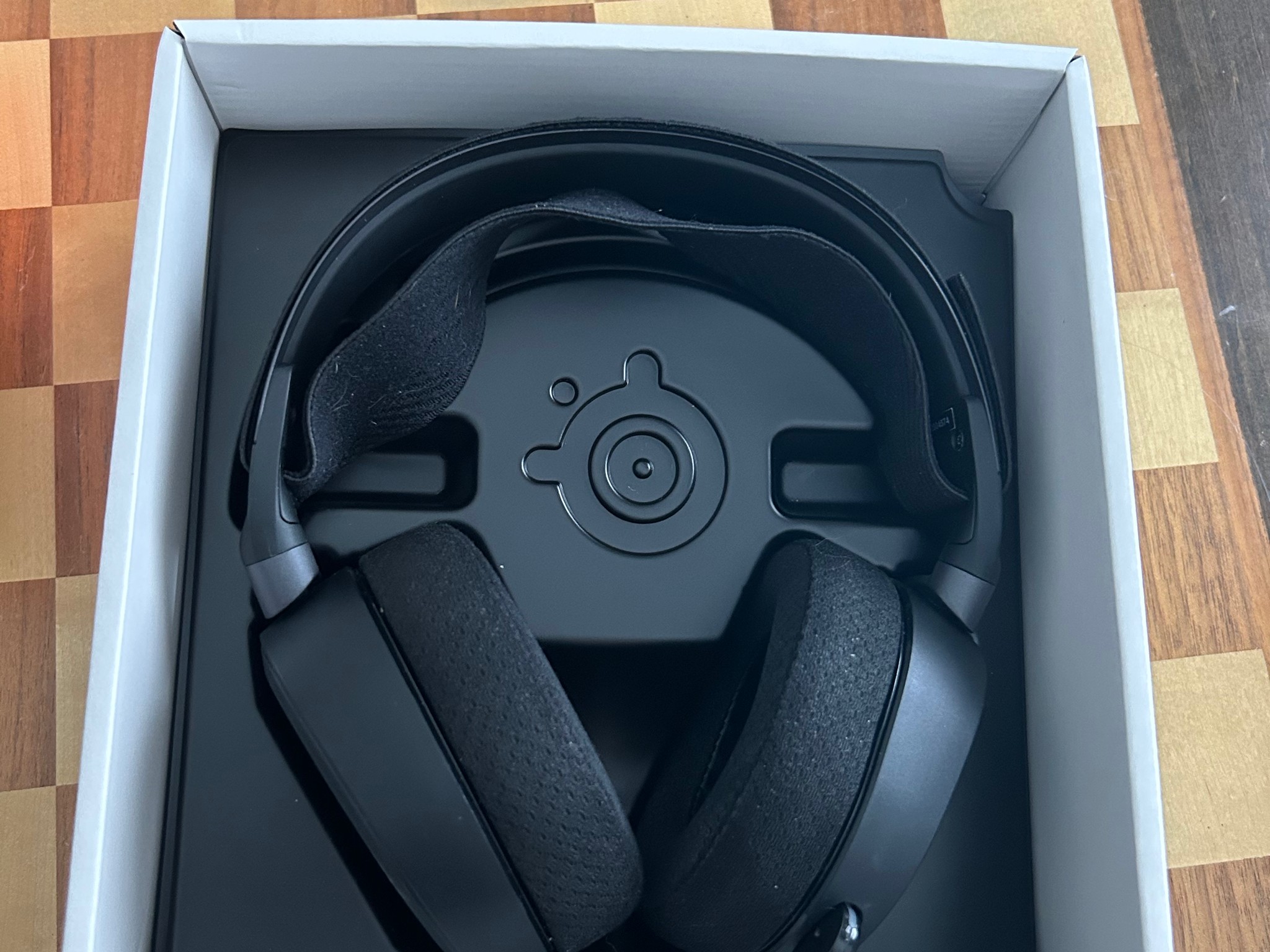 SteelSeries Arctis Pro Wired Headset