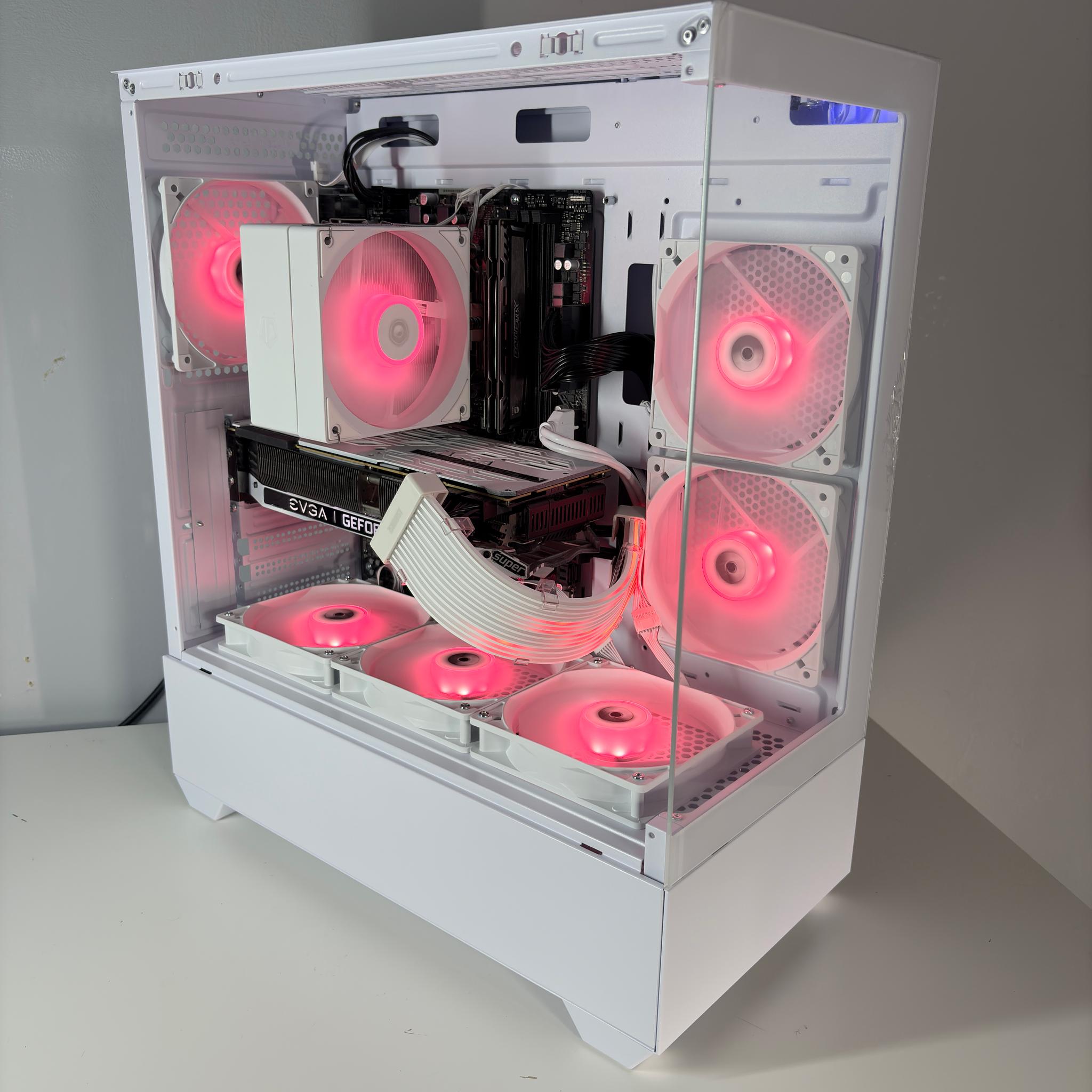 White Gaming PC Build / Ryzen 5 + 2070Super / SSD / Ready to play!