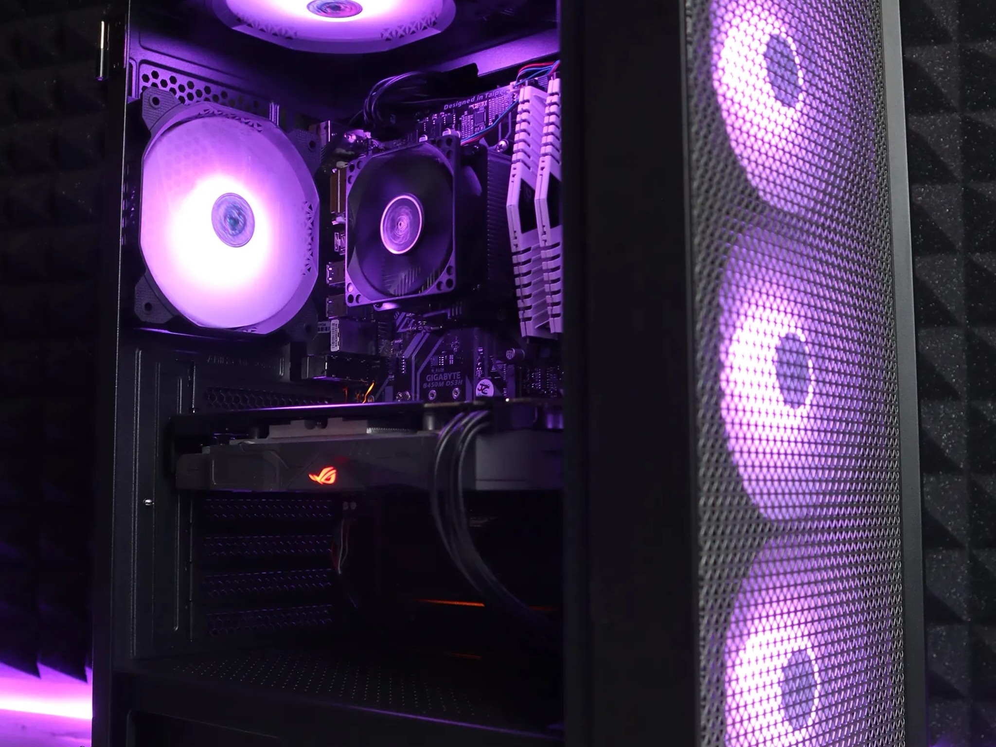 Rocket | Ryzen 5 1600/RX 570 4GB Gaming PC 