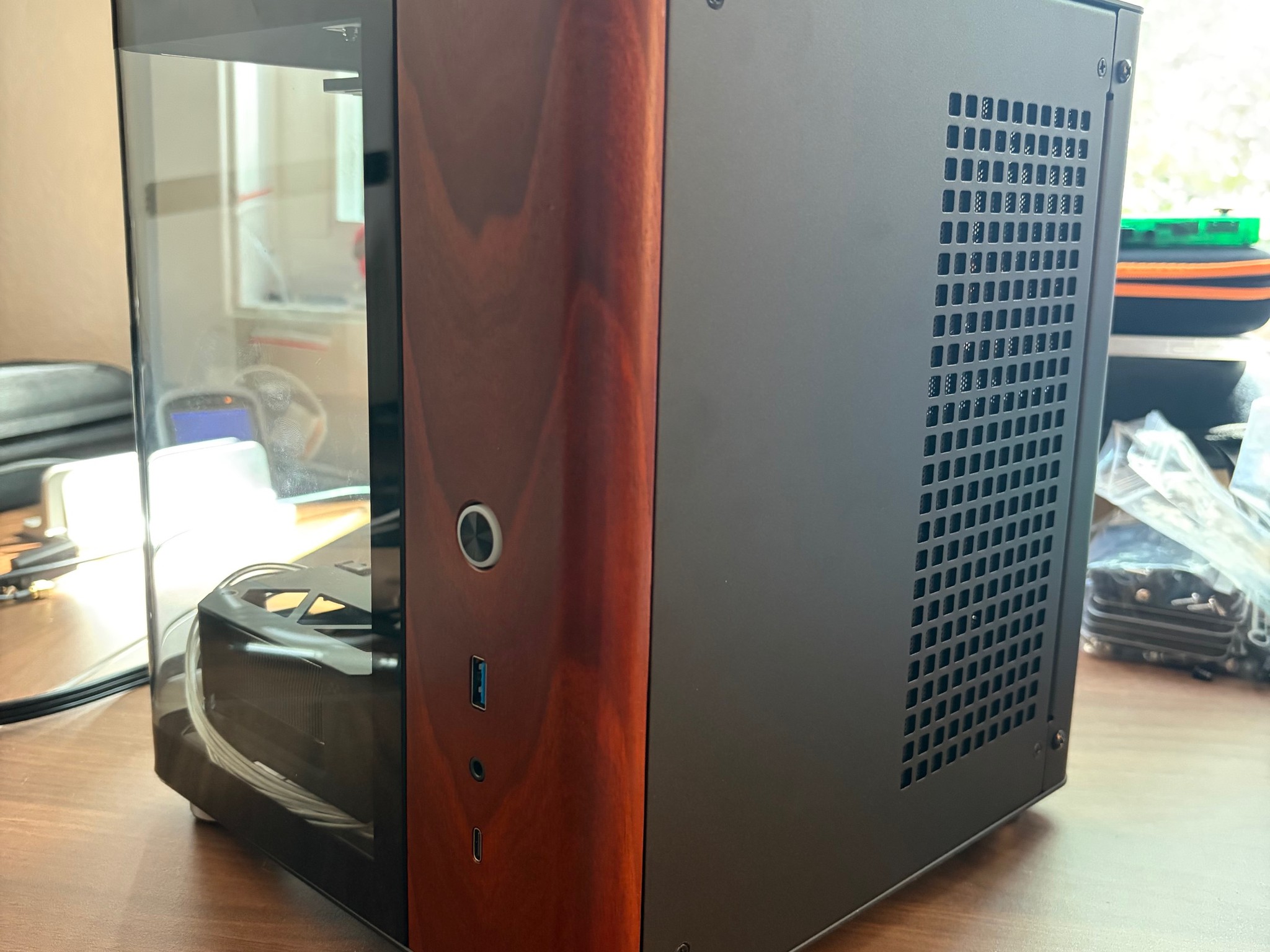 Powerful & Compact Gaming PC/Workstation: 5900x with 64GB RAM