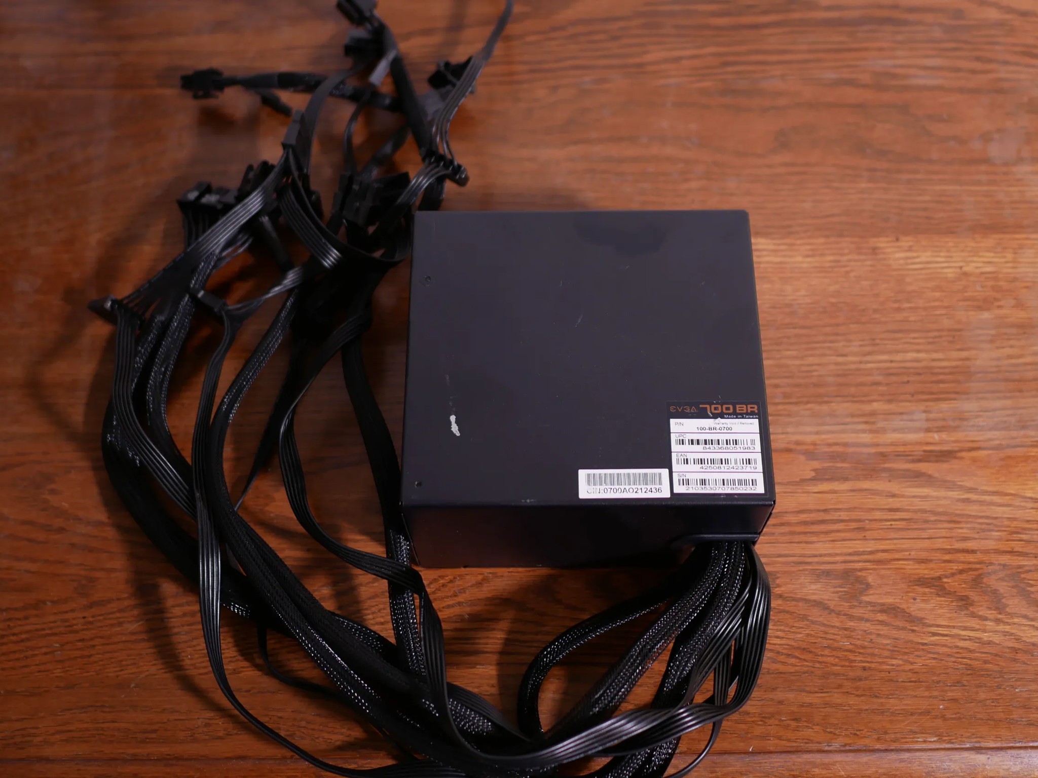 EVGA 700 BR, 80+ BRONZE 700W, Power Supply 100-BR-0700