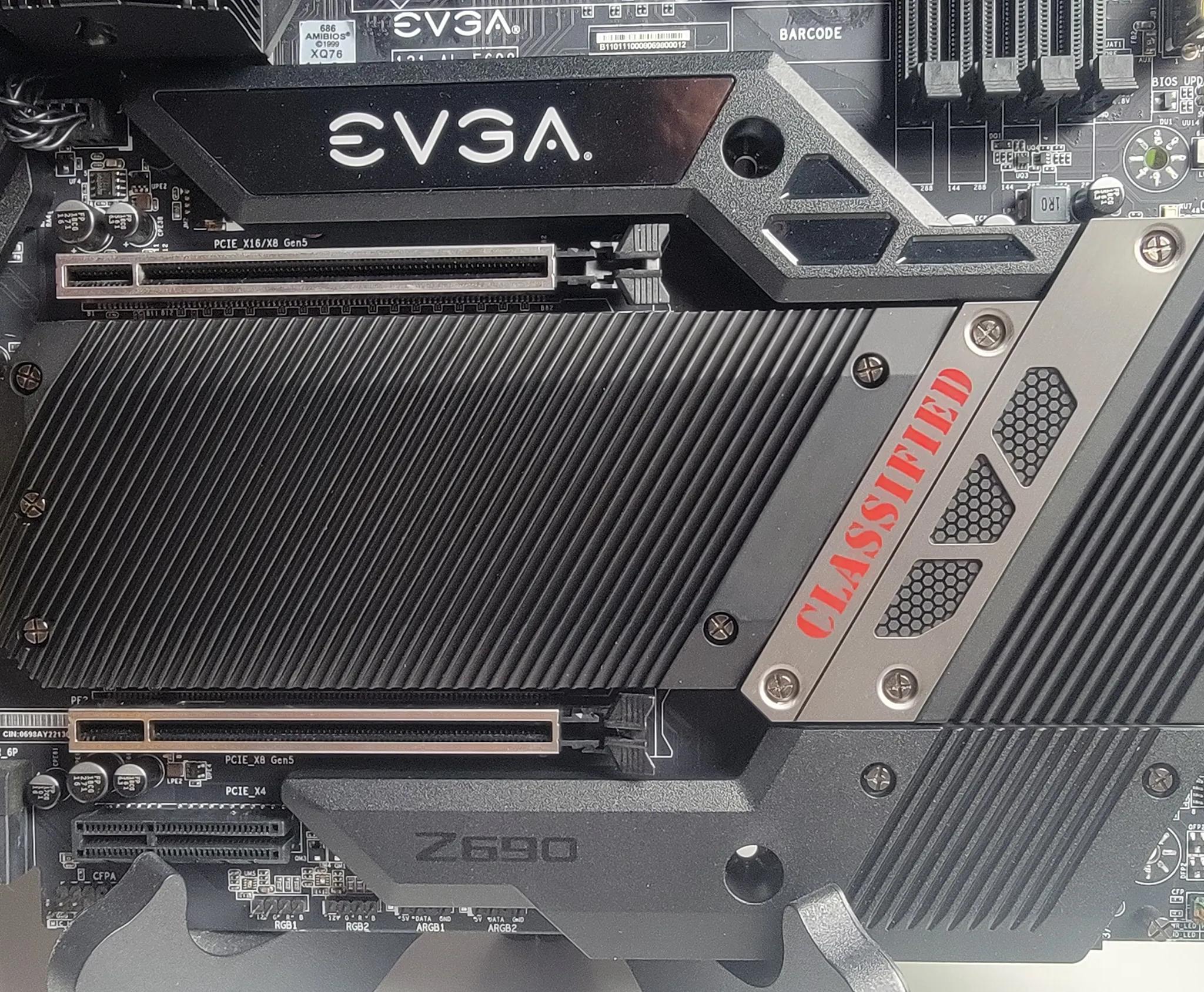 EVGA Z690 Classified 121-AL-E698-KR