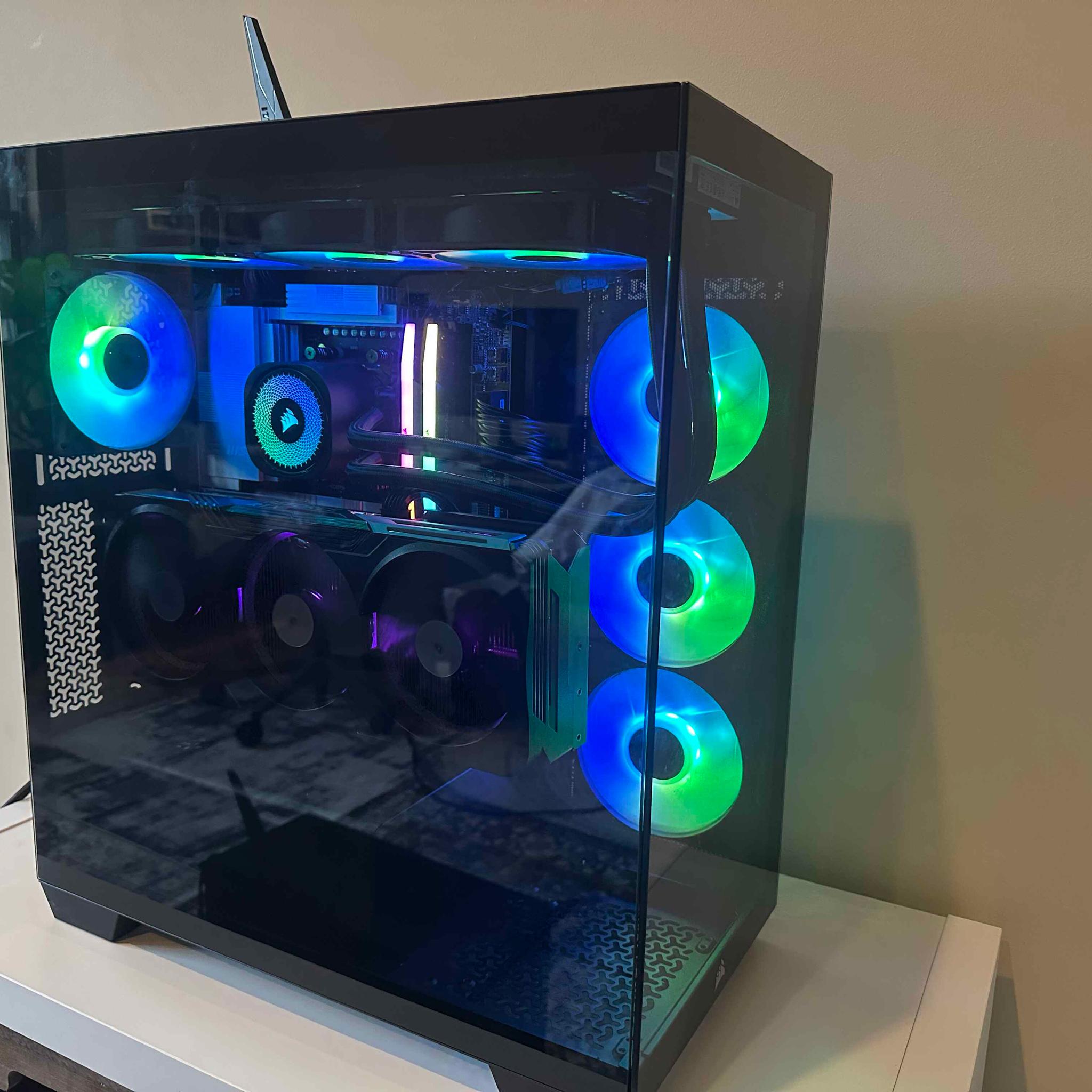 NEW High-End 4K Gaming PC | Ryzen 7 7800X3D | RTX 4080 | 32GB DDR5 | 2TB