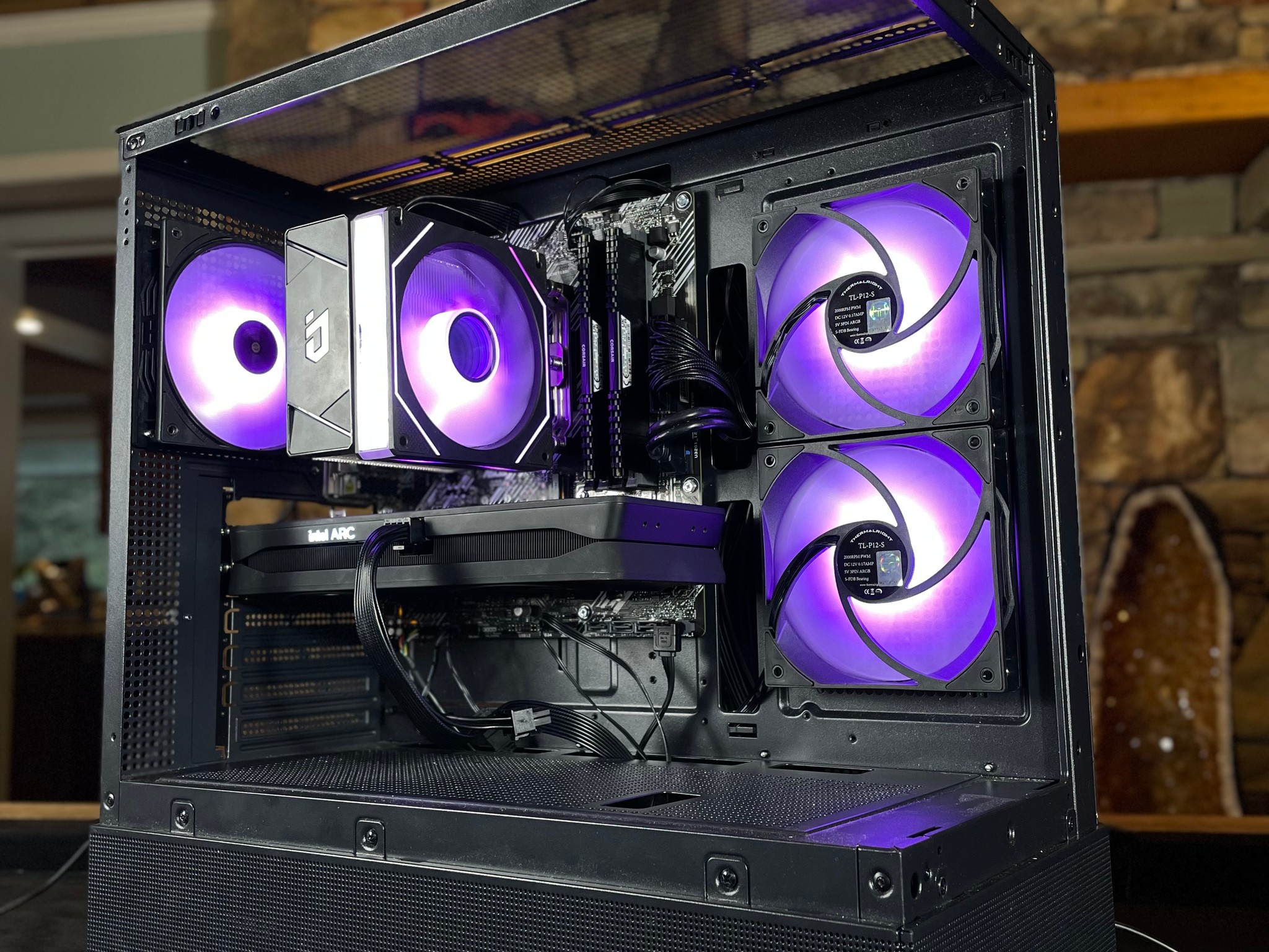 Ryzen 5 3600+Intel Arc B580