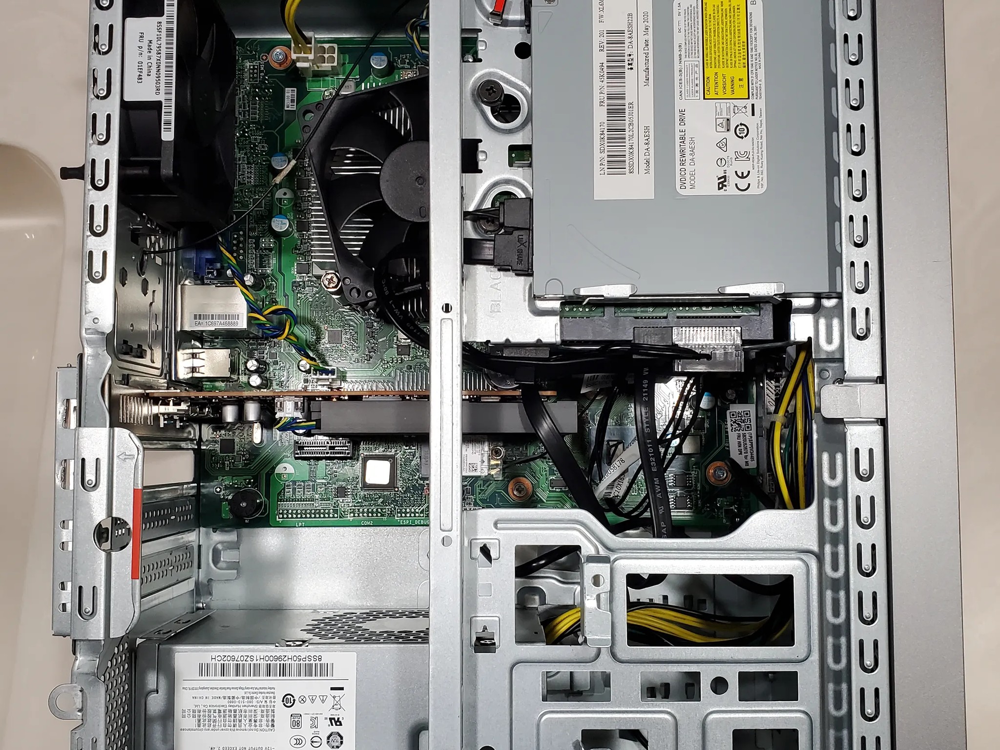 Lenovo IdeaCentre 5: Intel Core i3-10100, AMD Radeon RX 6400, 16GB RAM, 512GB SSD, 1TB HDD, W11P