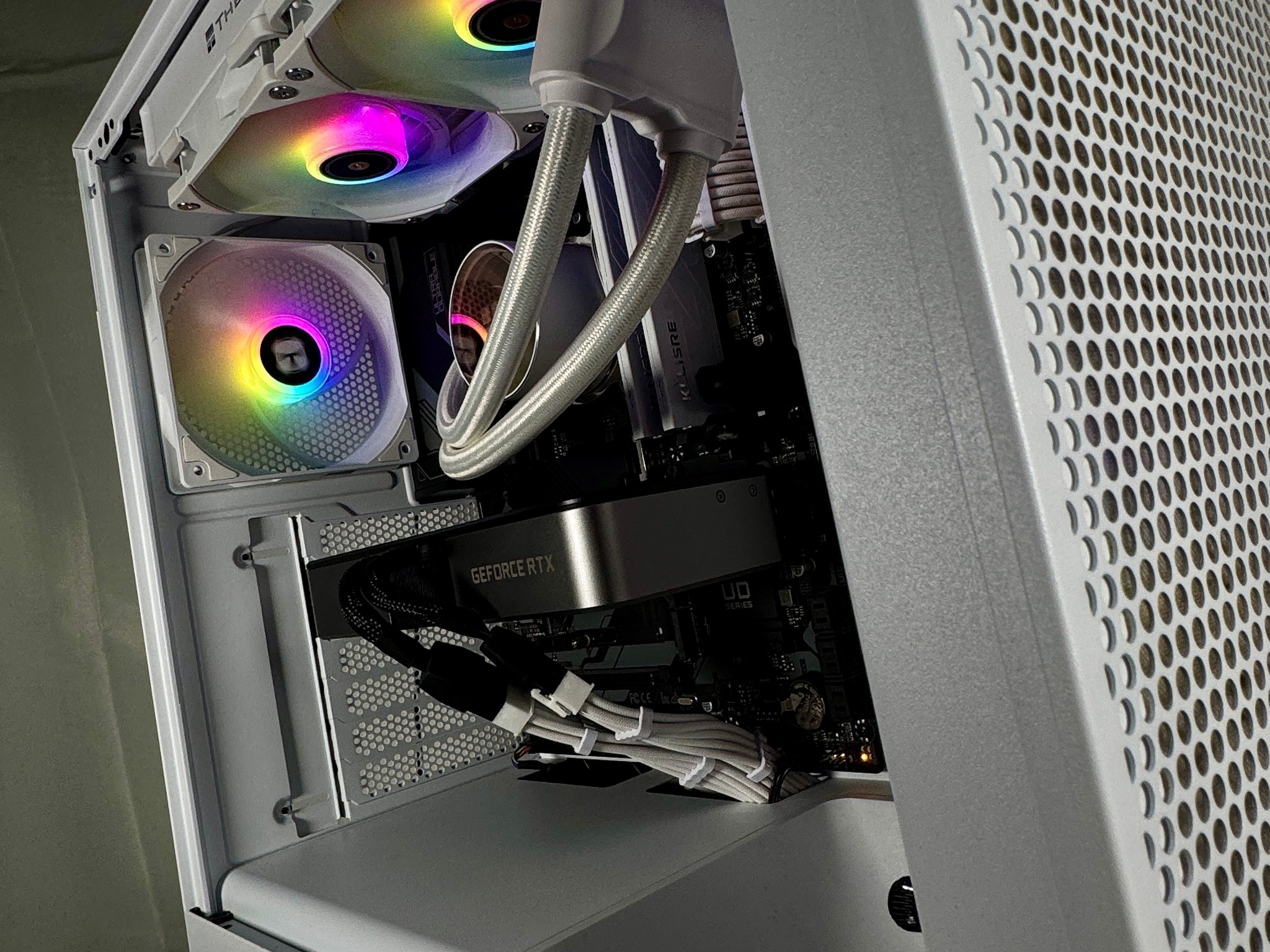 Early Black Friday!! RTX 3070 | i5 12600K | White 32GB DDR4 | 1TB Gen4 NVME | Gaming Pc