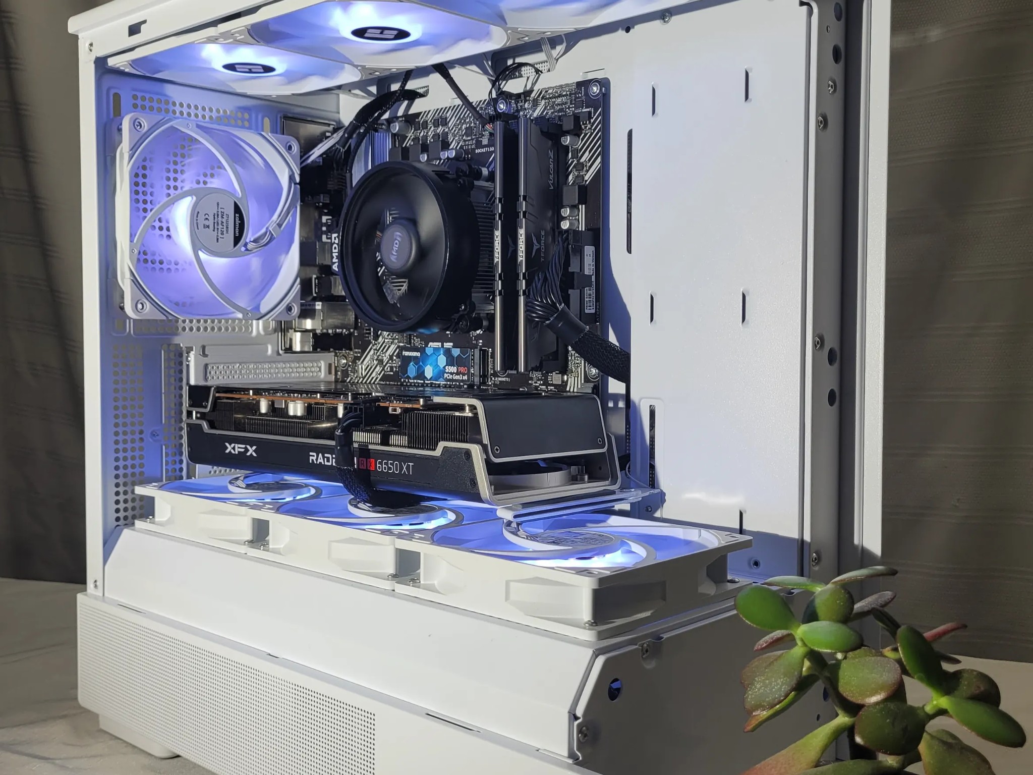 ⚪🕊️Best Value Gaming PC | RGB Gaming PC | Ryzen 5 5600x | RX 6650 XT | White Hawk |