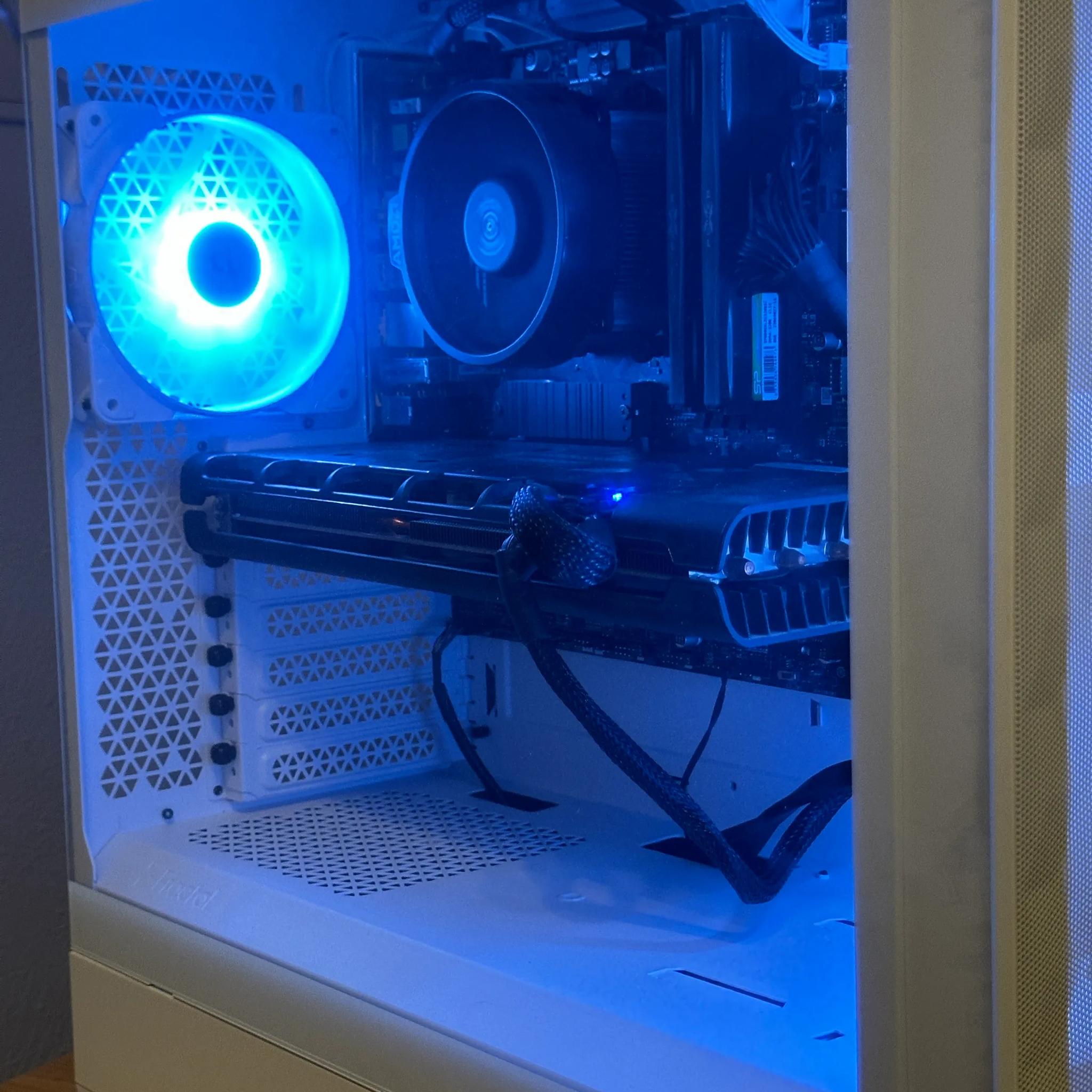 RX 5700XT + Ryzen 3600 Custom Gaming PC - EASY TO UPGRADE PC!