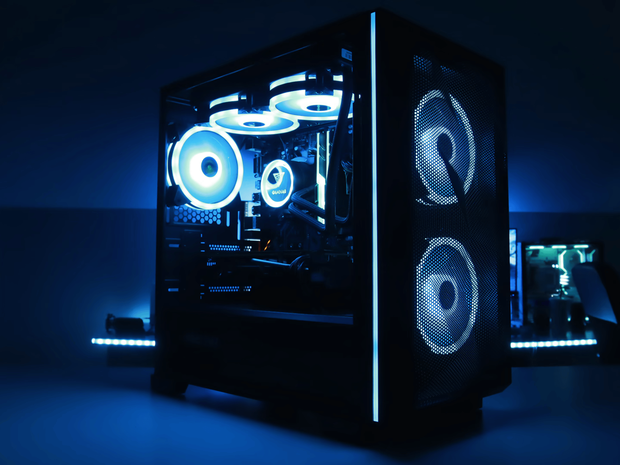 arc | Ryzen 5 1600/RX 580 8GB RGB Gaming PC