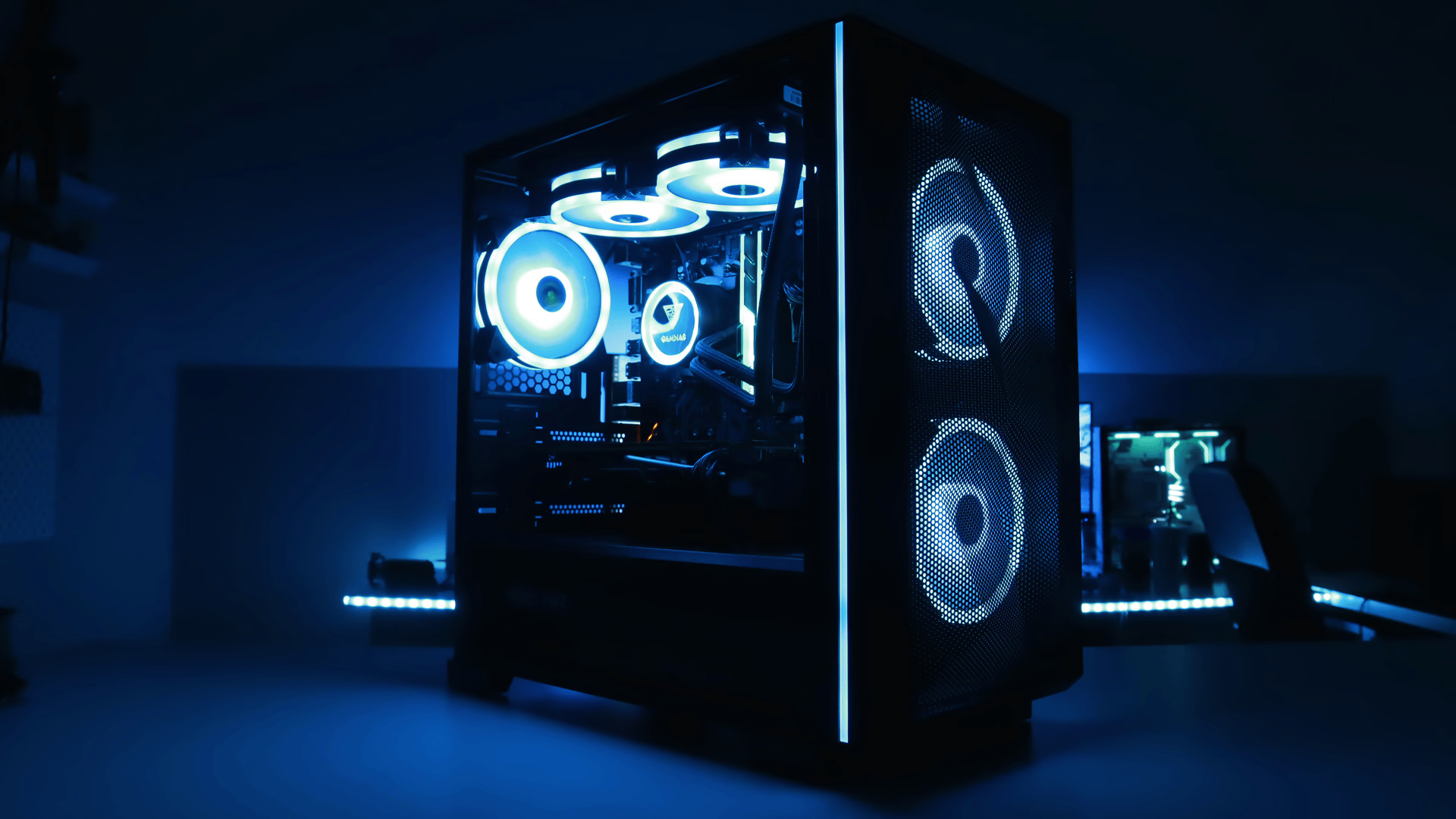 arc | Ryzen 5 1600/RX 580 8GB RGB Gaming PC