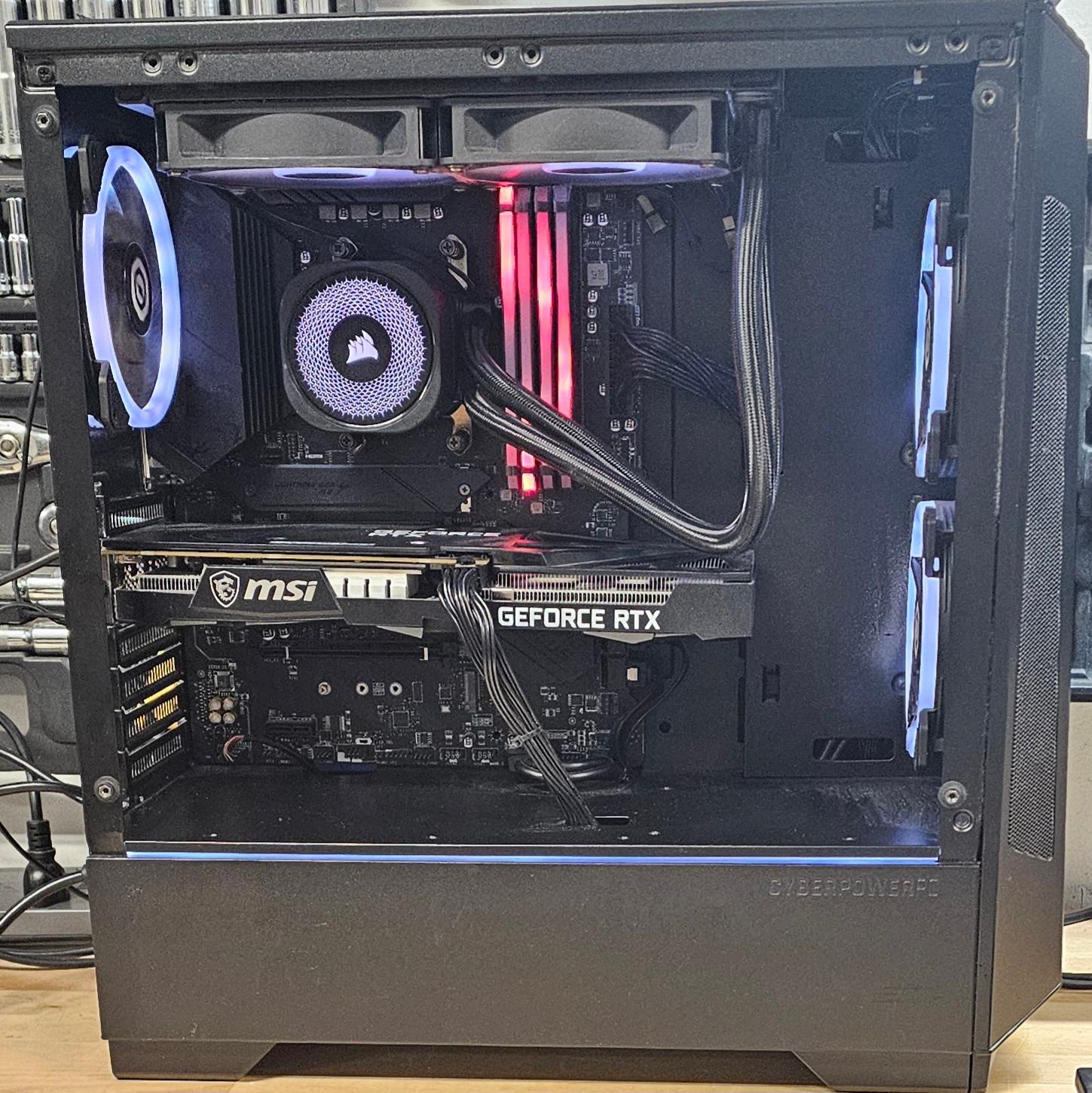 CyberPowerPC Gamer Xtreme Mid-Tower ATX PC Case w\ Tempered Glass