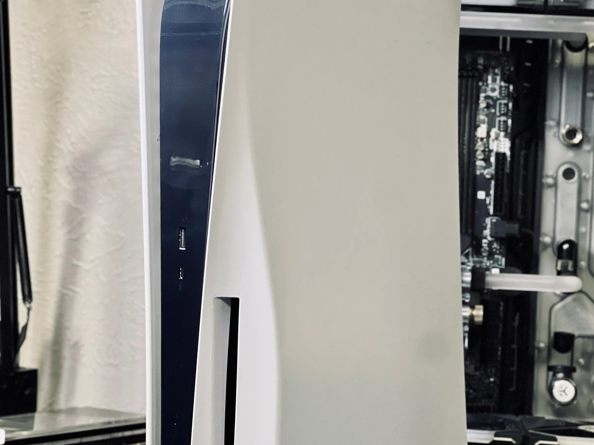 PlayStation 5, Disc Edition - lightly used, perfect condition in original packaging