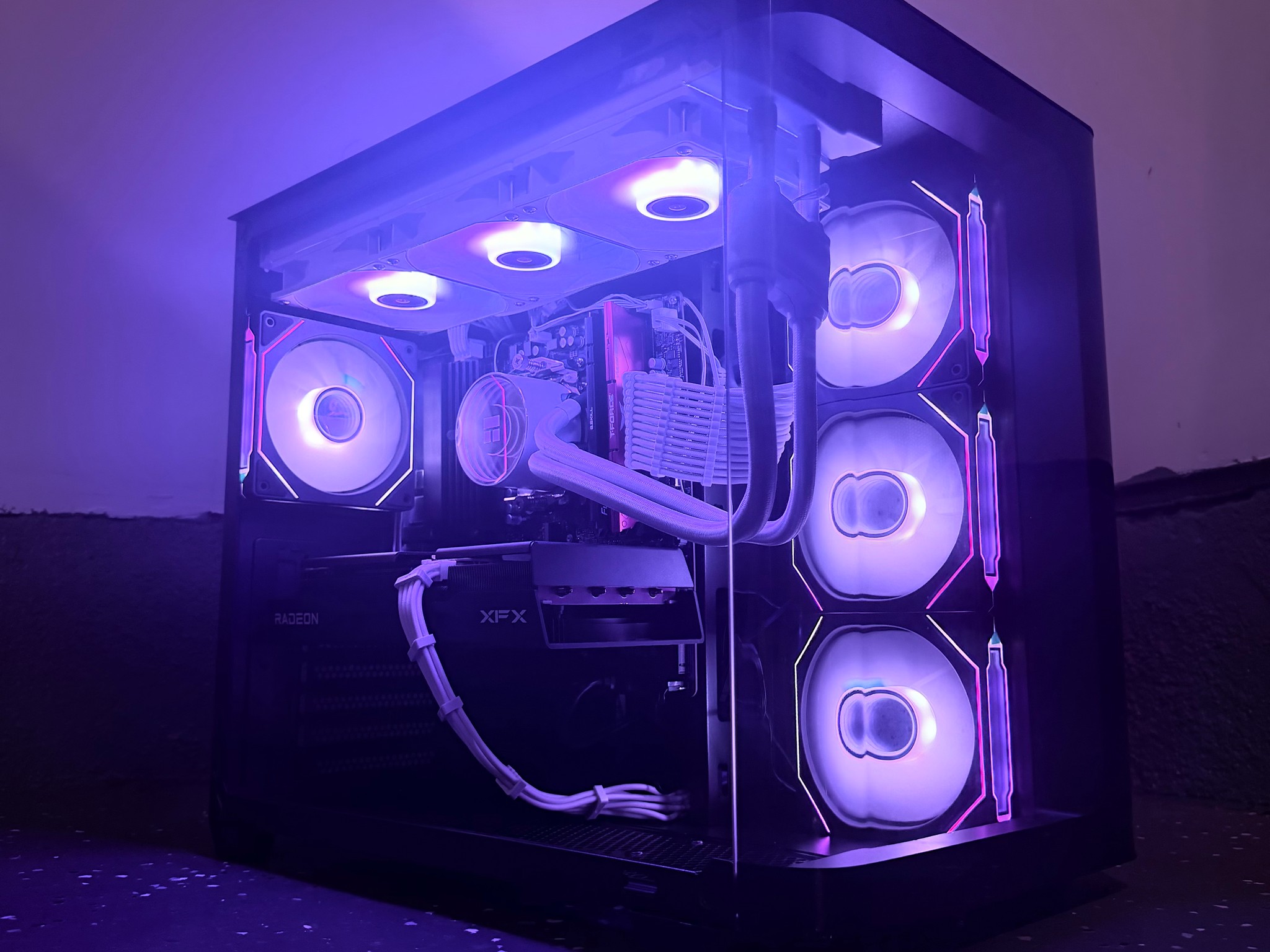 🔵"Void Aurora"⚫️| 1440p Gaming | Ryzen 5 7500X3D | RX 9060 XT |322GB DDR5 | 2.5TB Storage