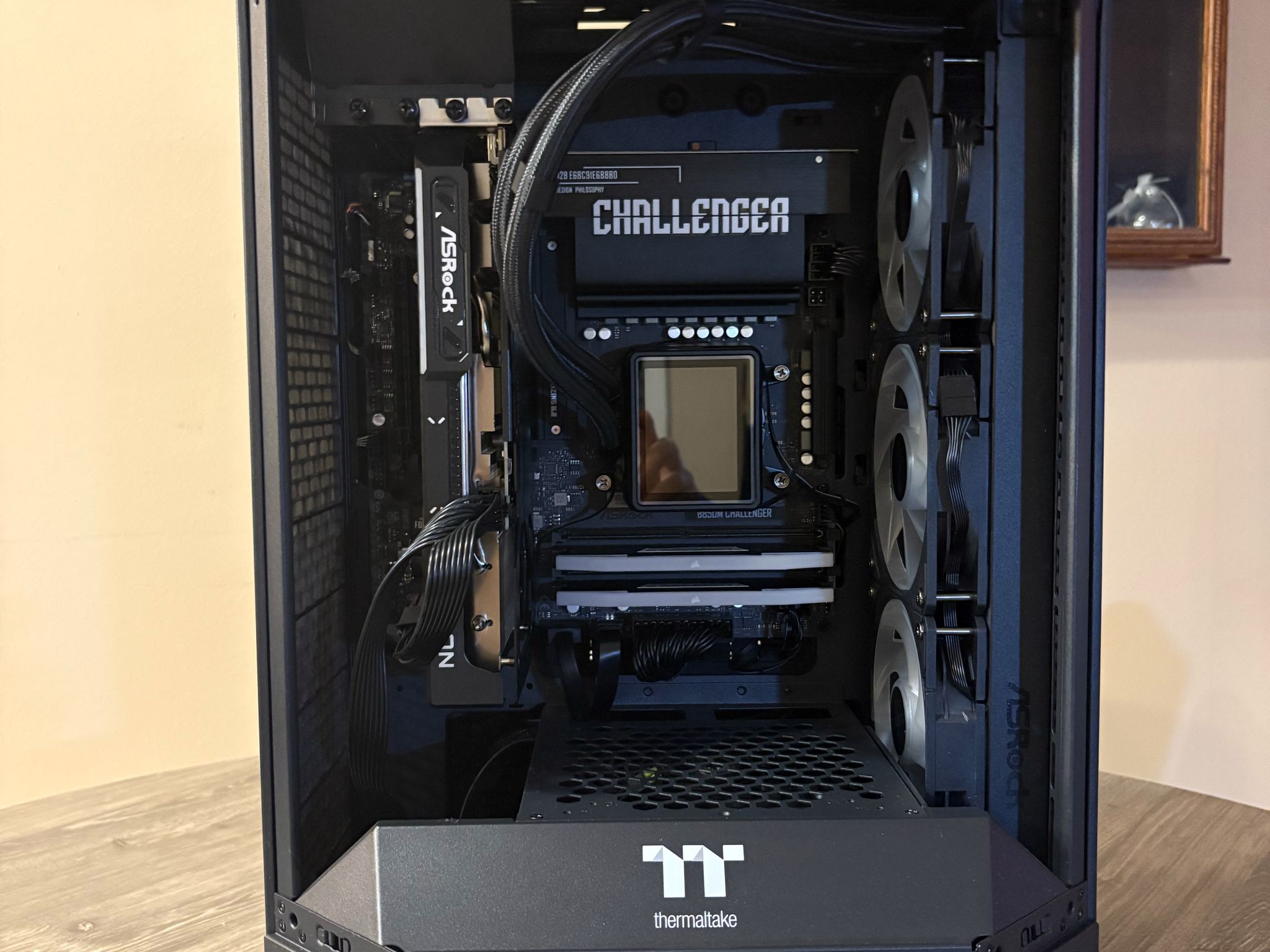 🦠ASrock Challenger Synergy🦠 AM5 Gaming PC - Ryzen 5 7500F | RX 9060 XT 16GB | 16GB DDR5 | 1TB Gen5