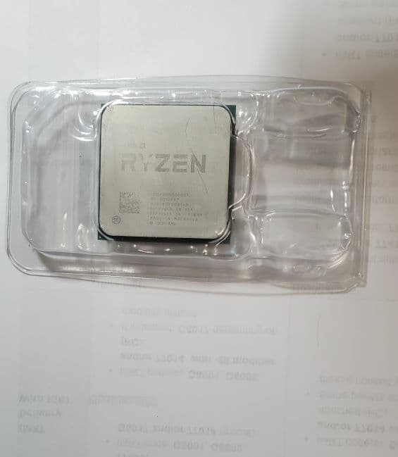 Pre-Owned AMD Ryzen 9 3950X Desktop Processor (4.7GHz, 16 Cores, Socket AM4) -...