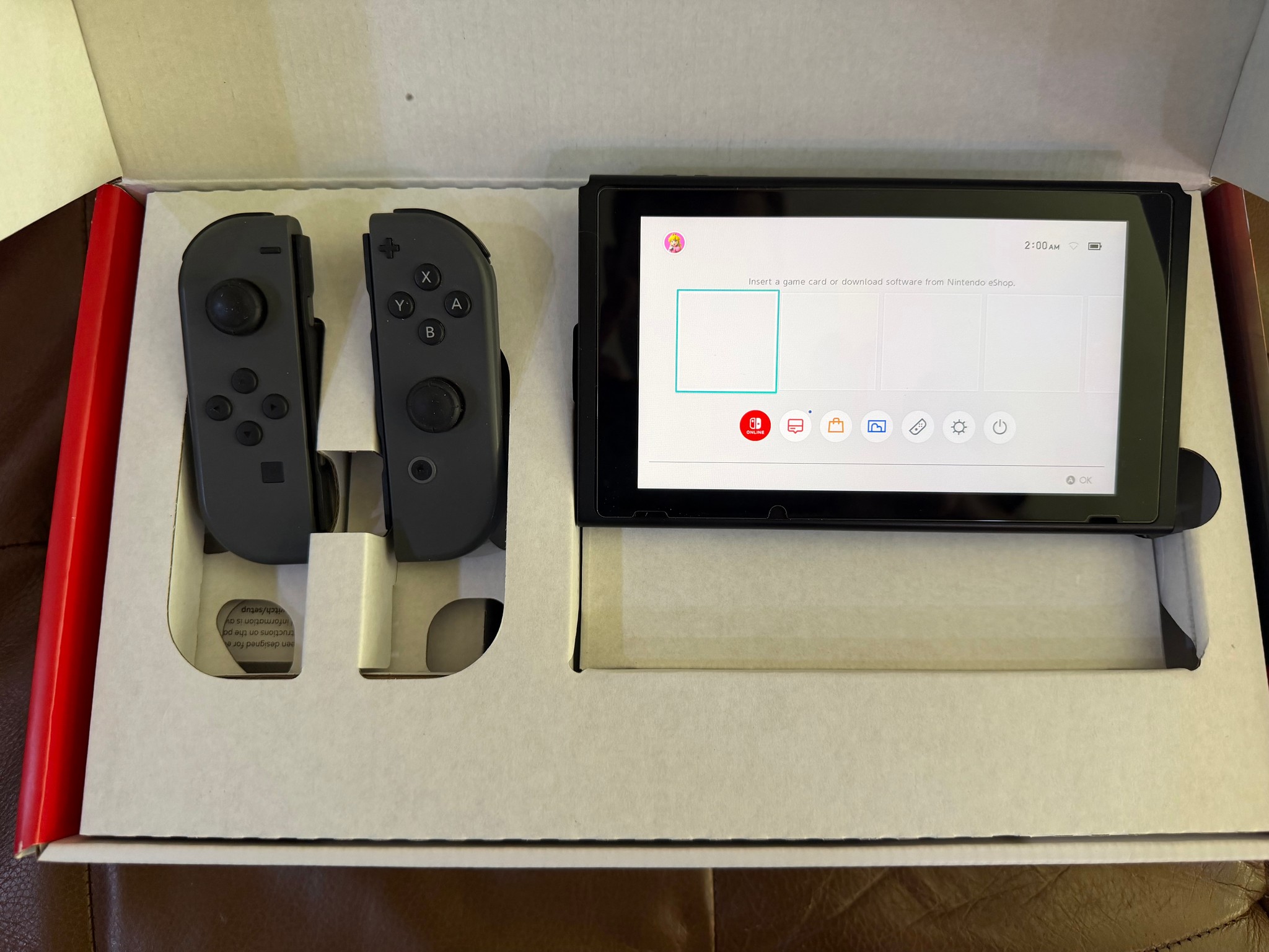 Nintendo Switch HAC-001 low serial number (XAW1005…)