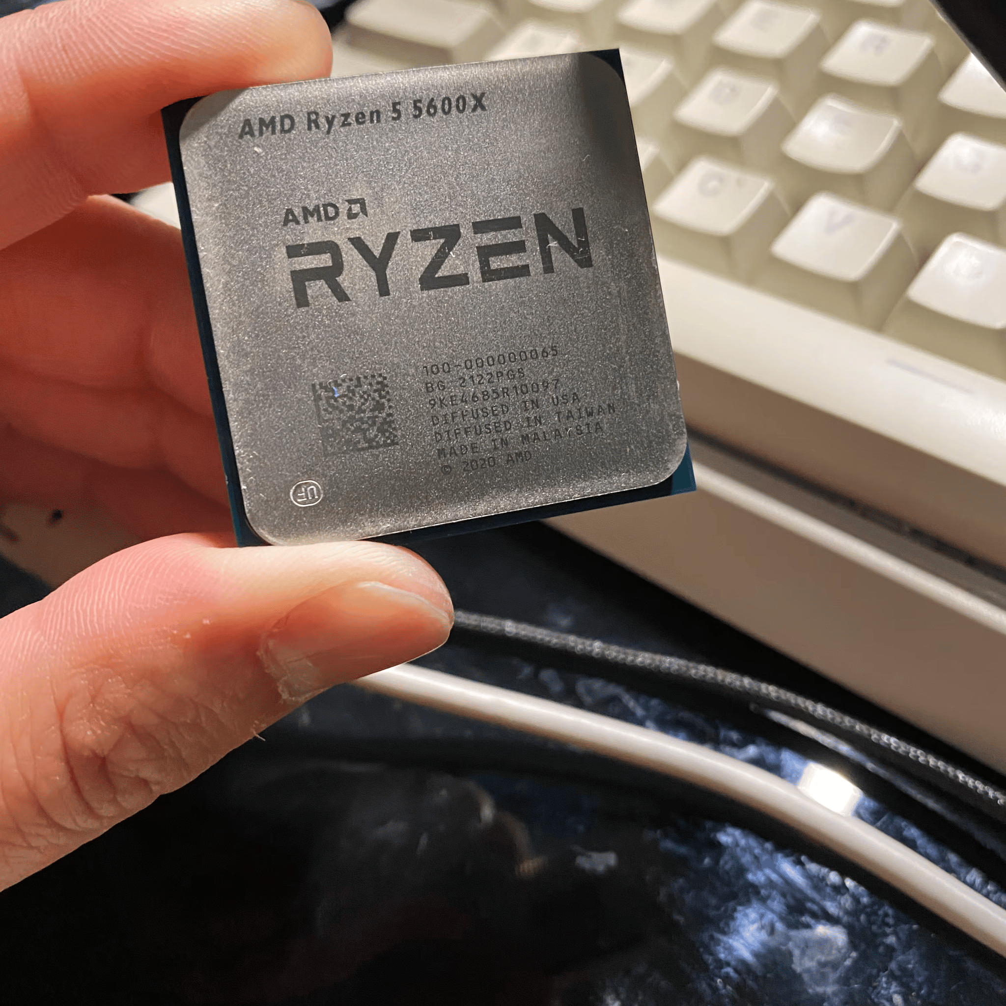 AMD Ryzen 5 5600x 6-Core 12-Thread processor