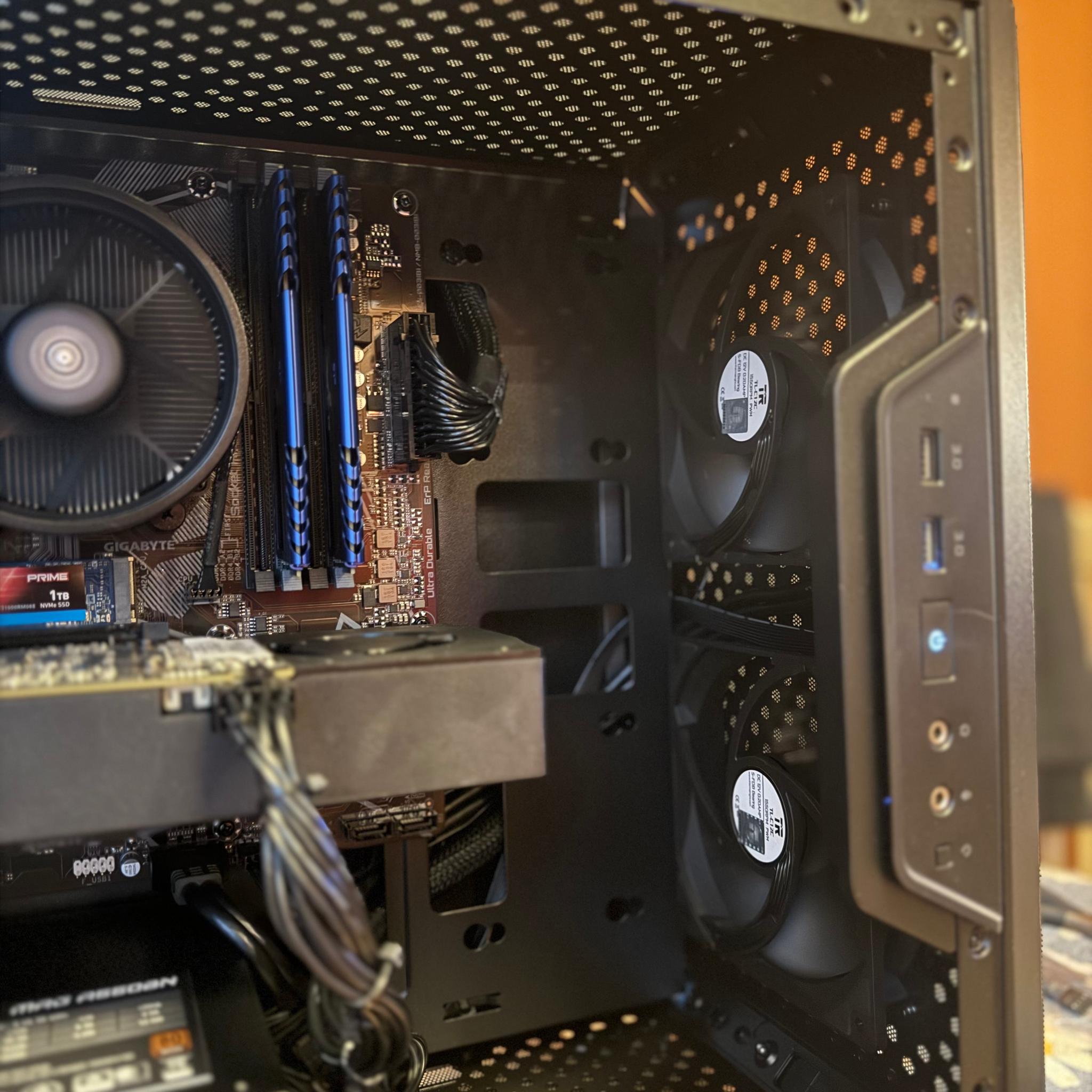 Budget Fortnite PC - 1660 Super | Ryzen 5 4500 | 16GB DDR4 | 1TB SSD