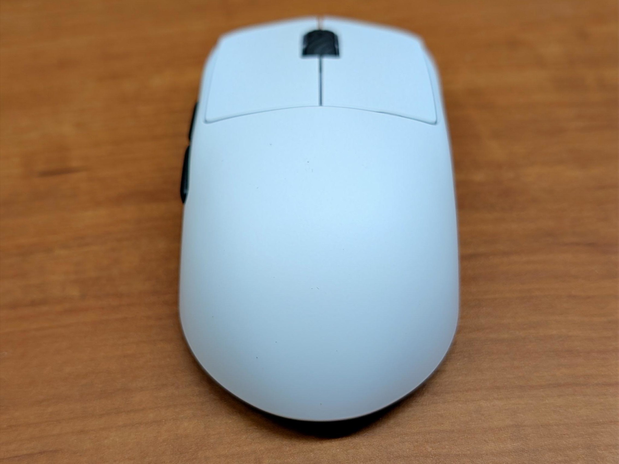 Scyrox V8 White 8K 36g Kailh Super Light Mouse Less Than 1 hr use