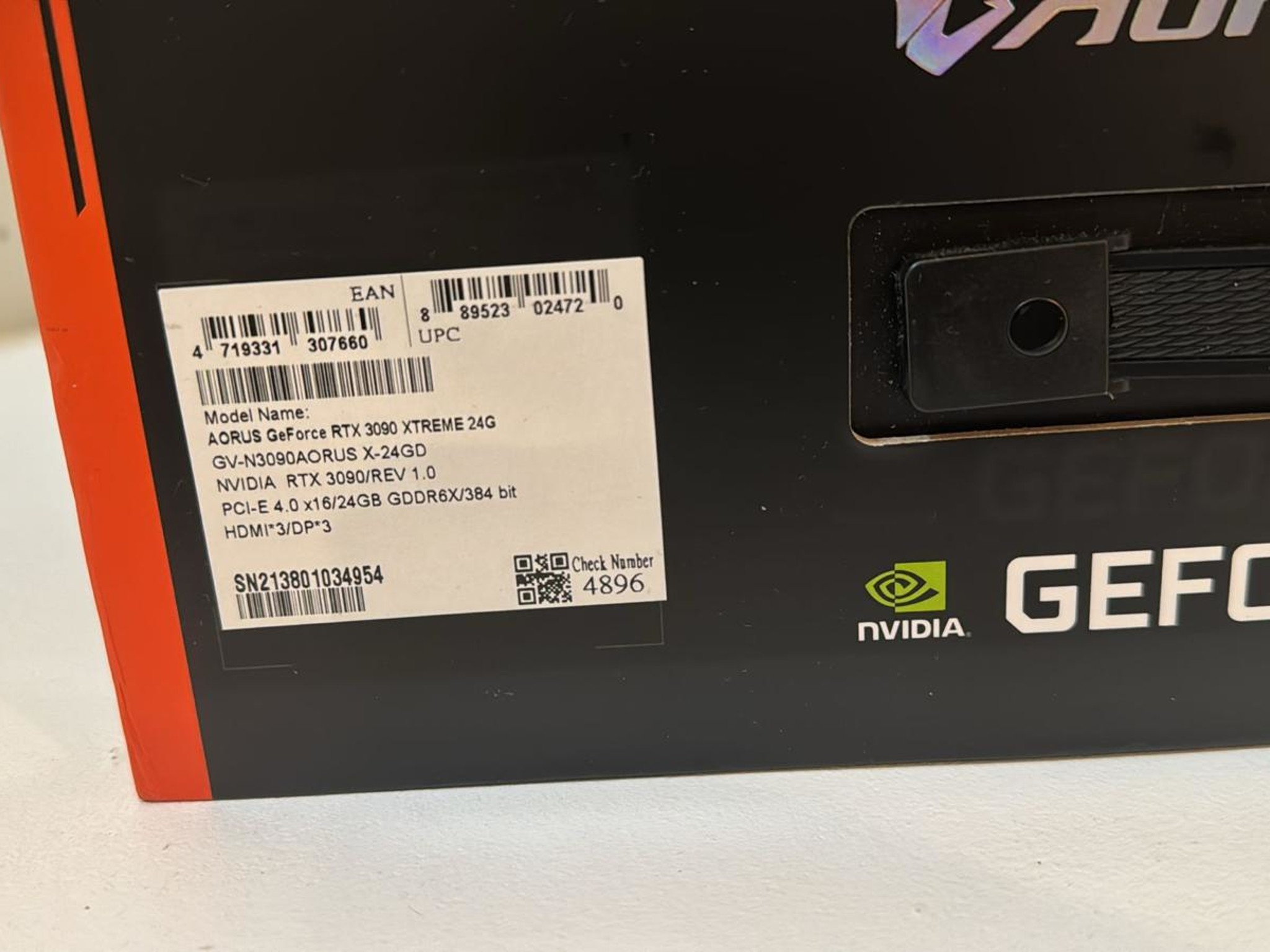USED GIGABYTE AORUS GEFORCE RTX 3090 XTREME 24GB