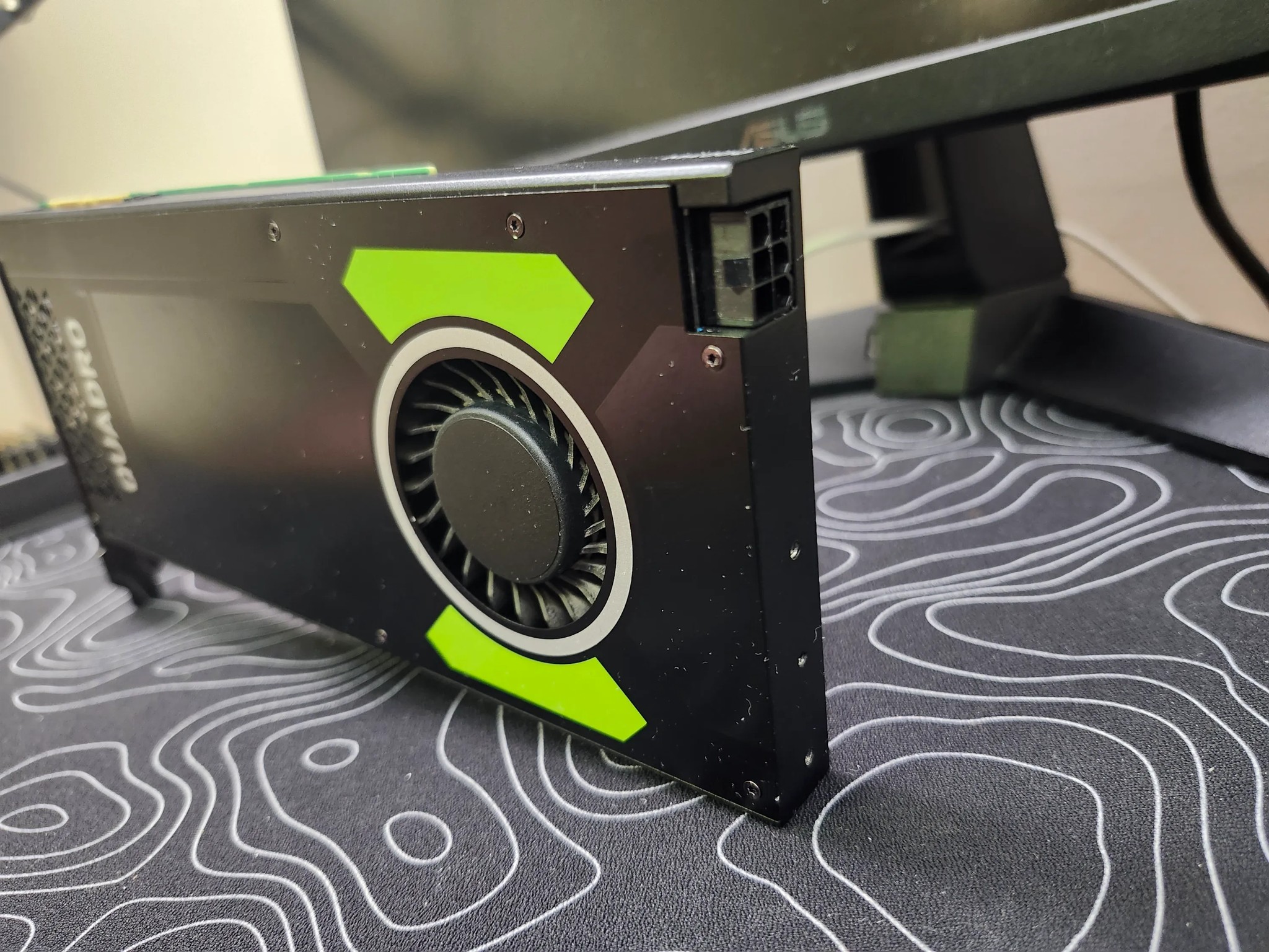 QUADRO M4000 8GB