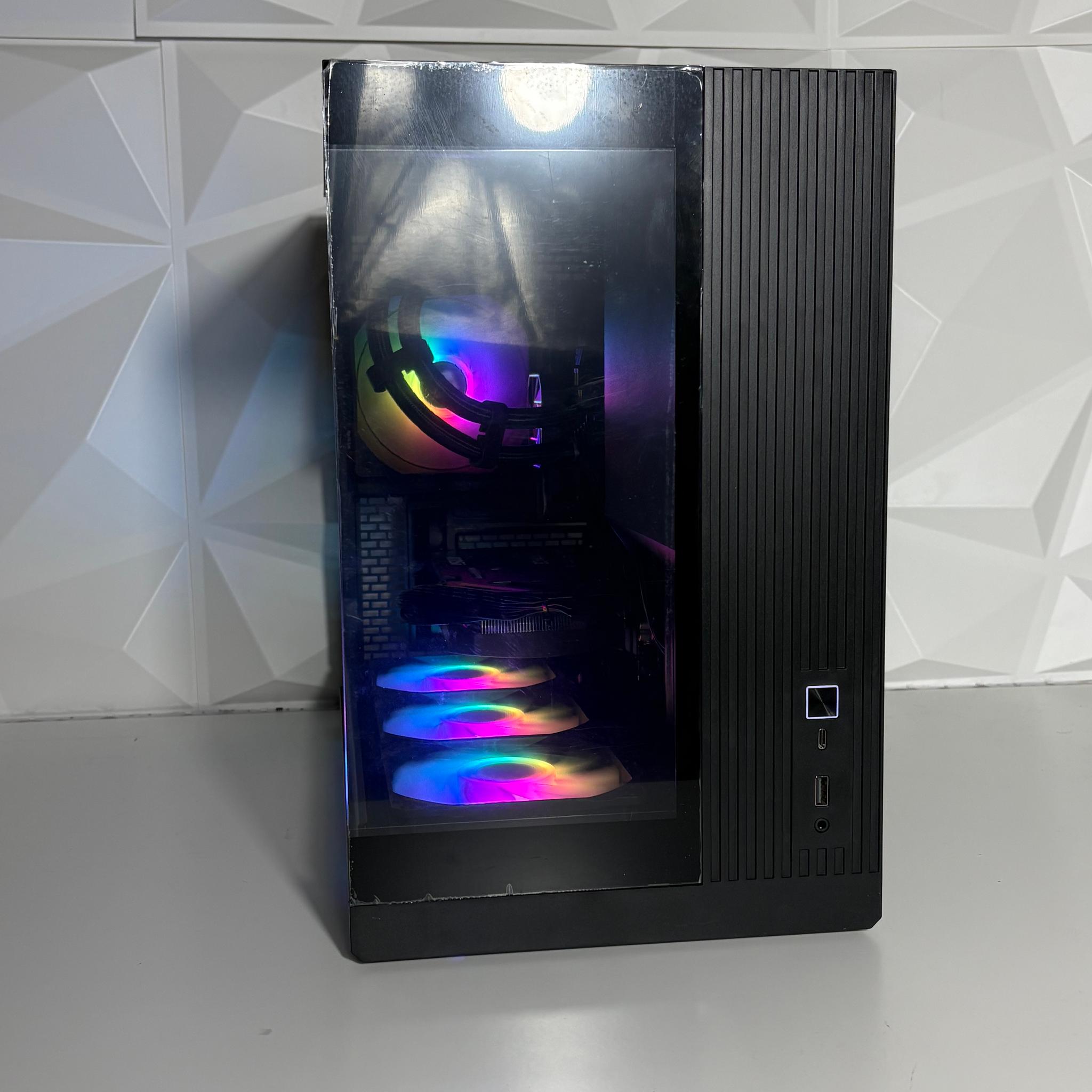EXT View 70X Lite - Ryzen 5 5500, RTX 5050 8GB, 32GB DDR4 Ram, 1TB SSD