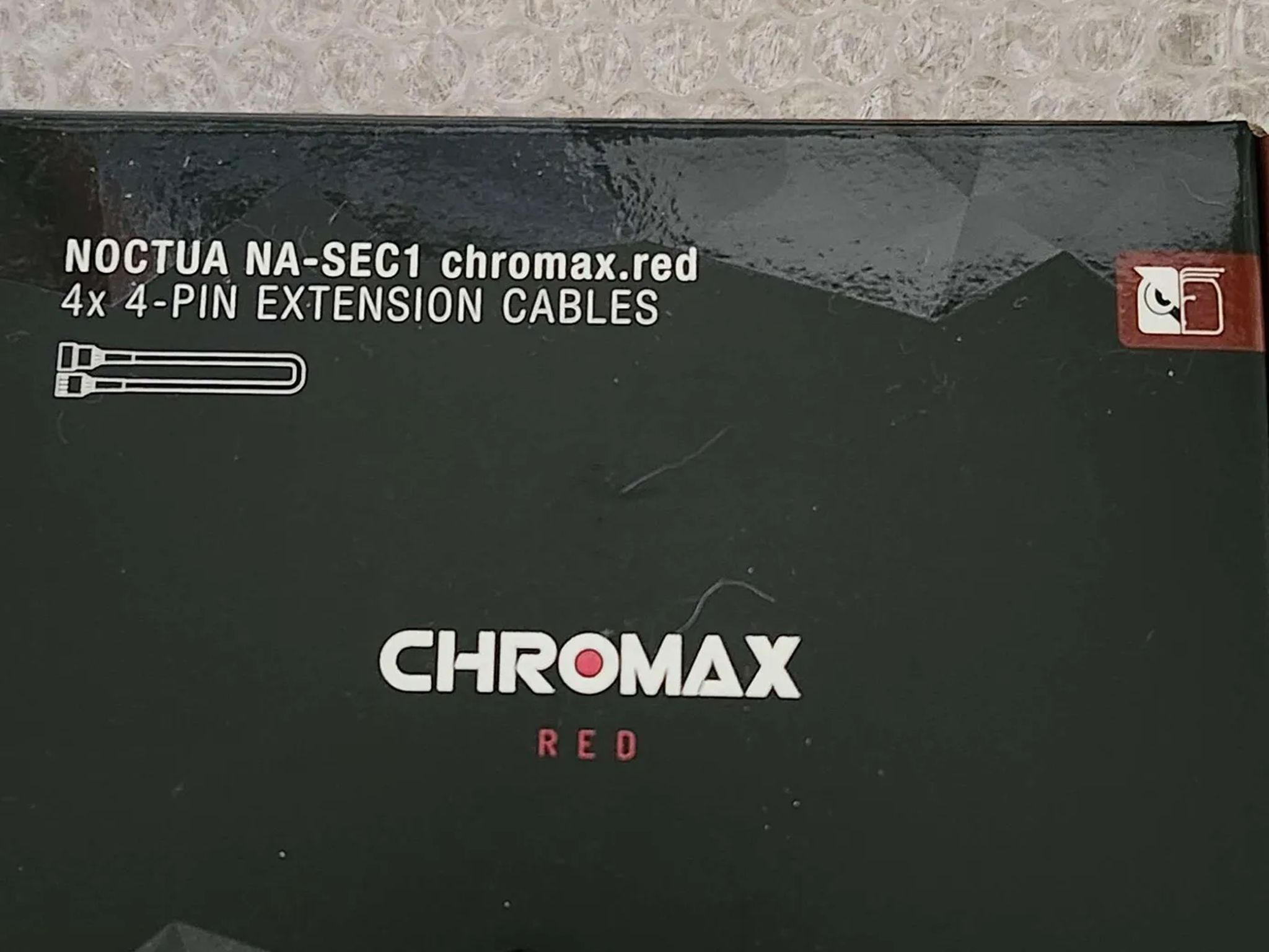 noctua Chromax red 4pin cables