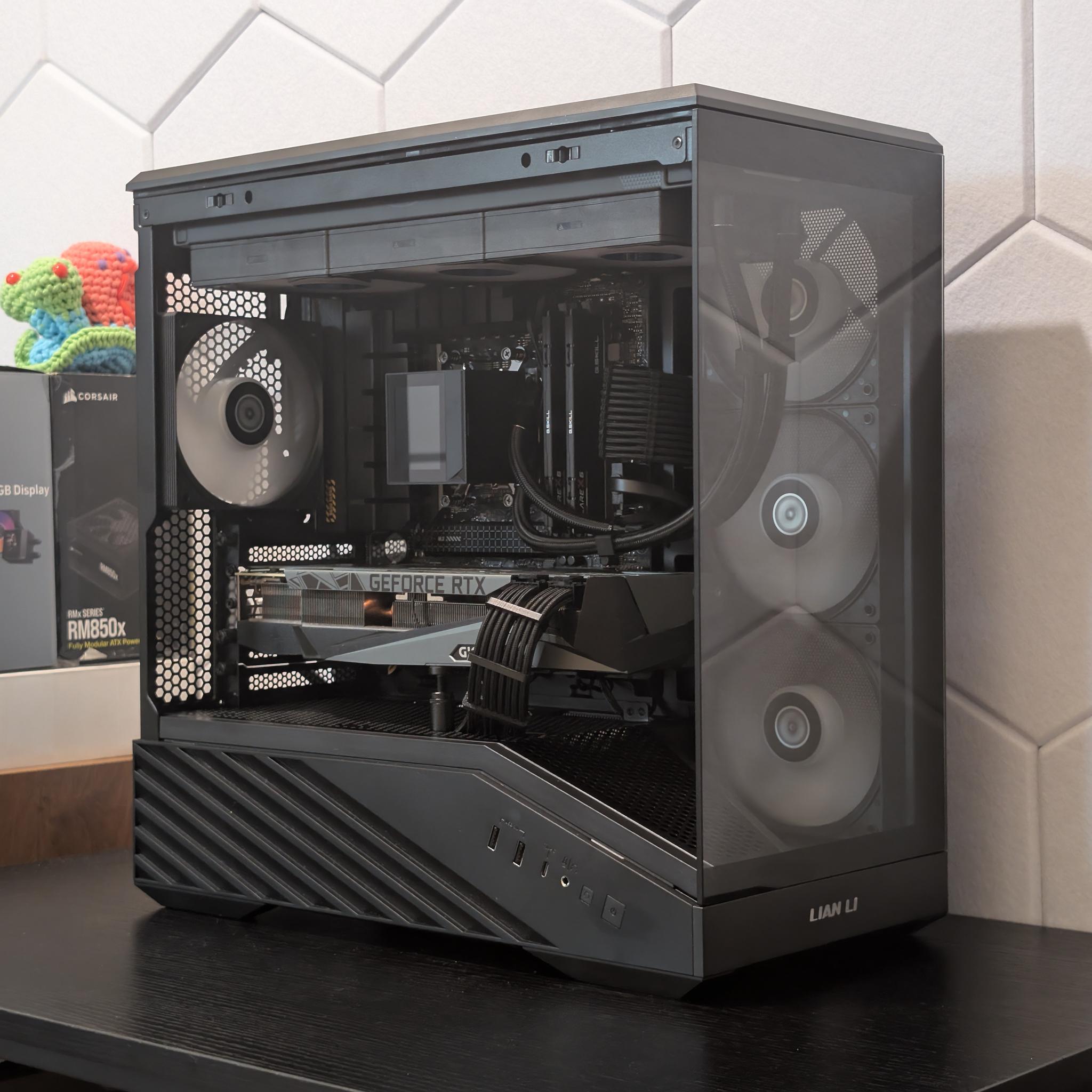 🐦‍⬛🔥1440p Gaming Beast | RTX 3080Ti | Ryzen 7 7700X | 2TB SSD | 32GB RAM | WiFi 6 & Bluetooth🔥🐦‍⬛