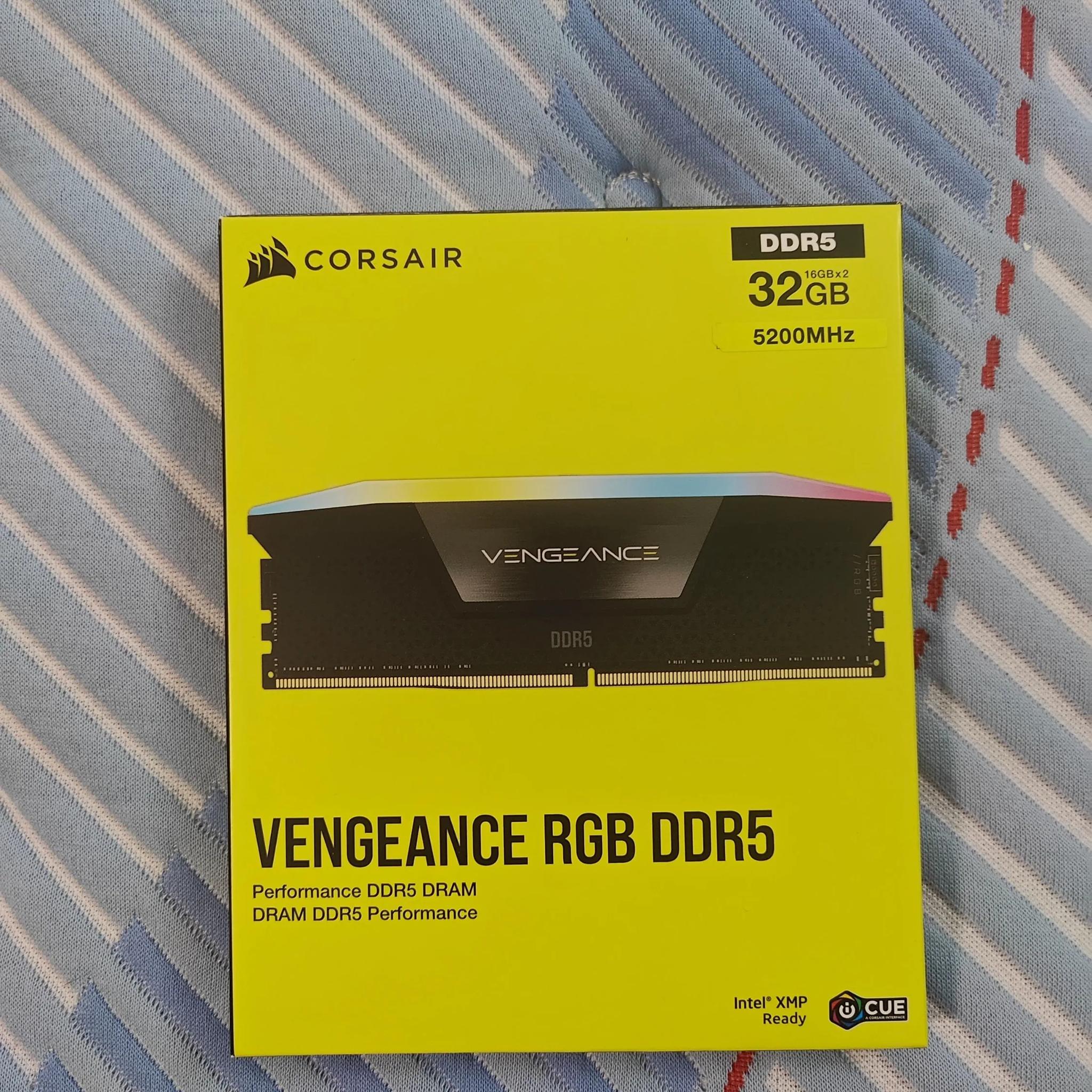 CORSAIR VENGEANCE RGB DDR5 RAM 32GB (5200MHz) BLACK