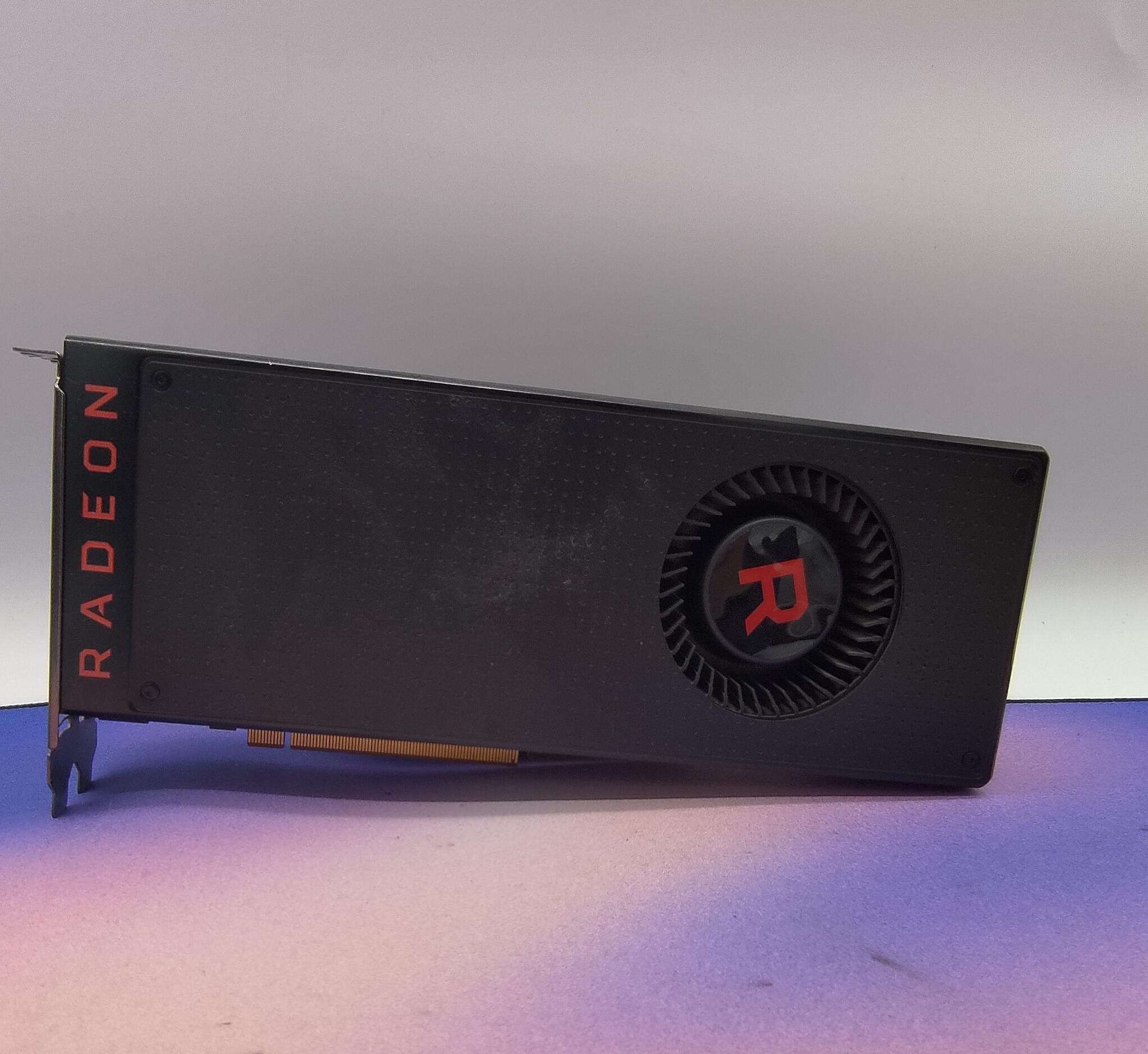 AMD Radeon RX Vega 64 (Reference Models)