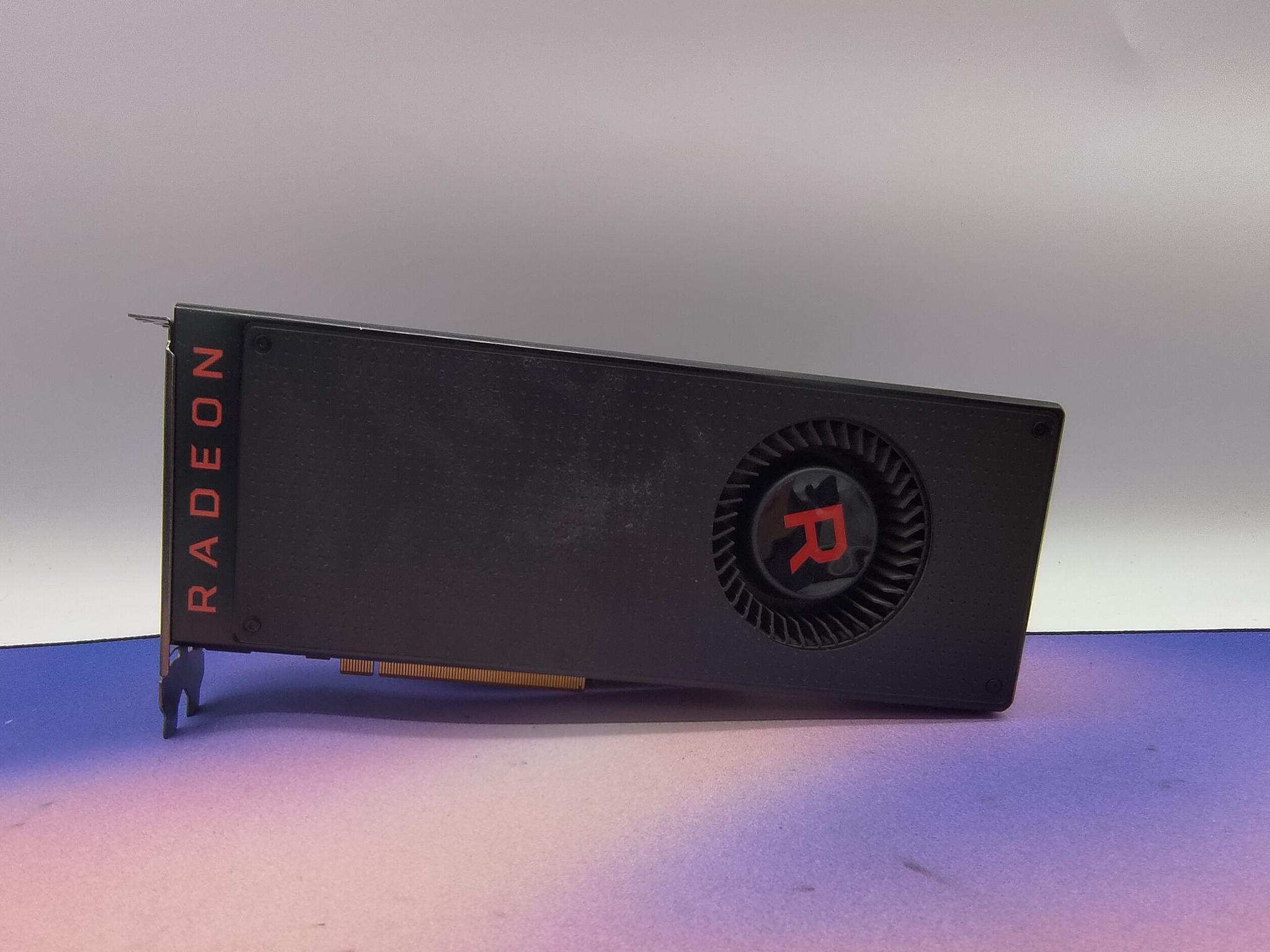 AMD Radeon RX Vega 64 (Reference Models)