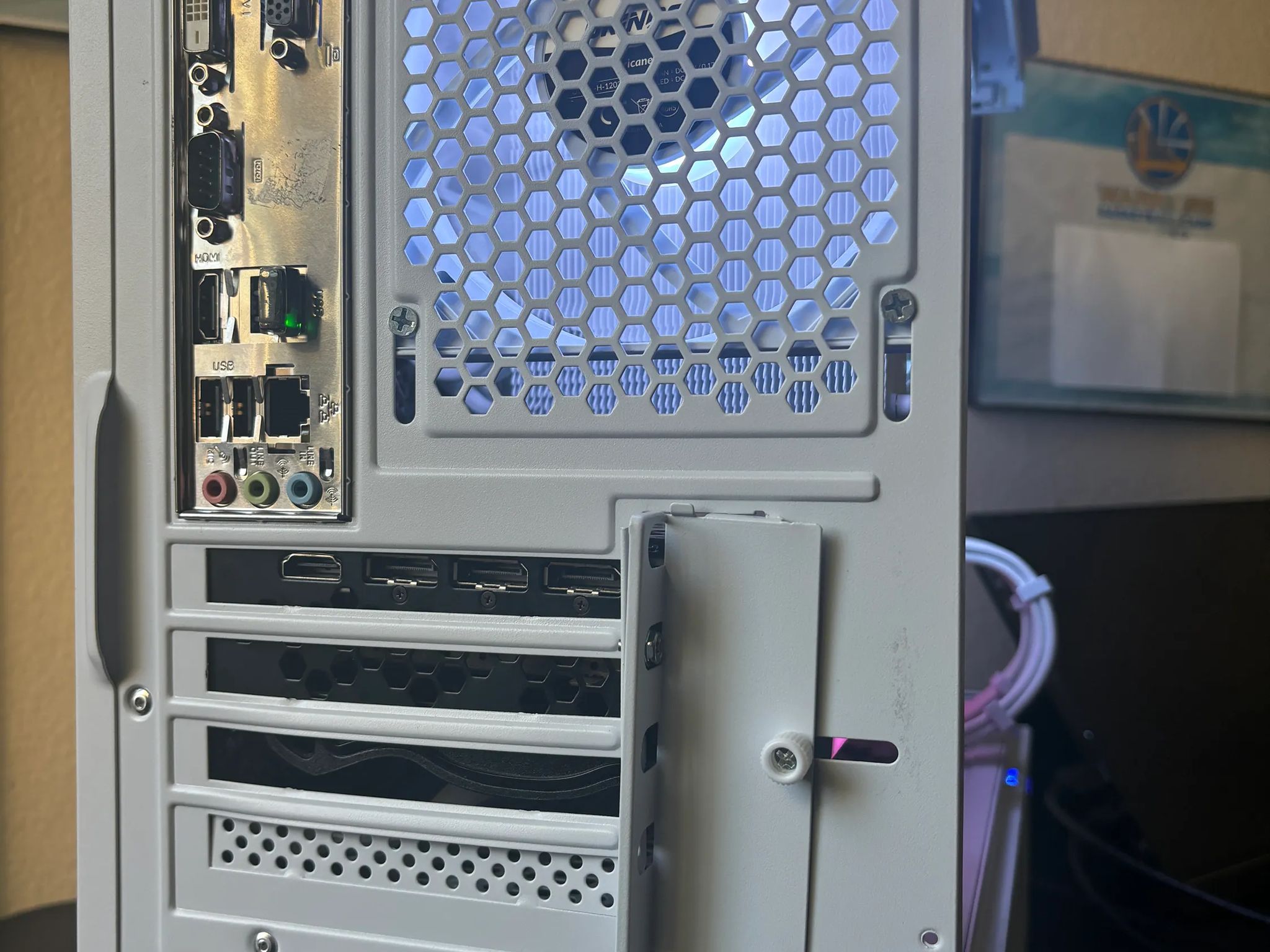 Gaming PC | RTX 3070 | Intel i7-9700K | 16GB Ram | 1.28TB Storage