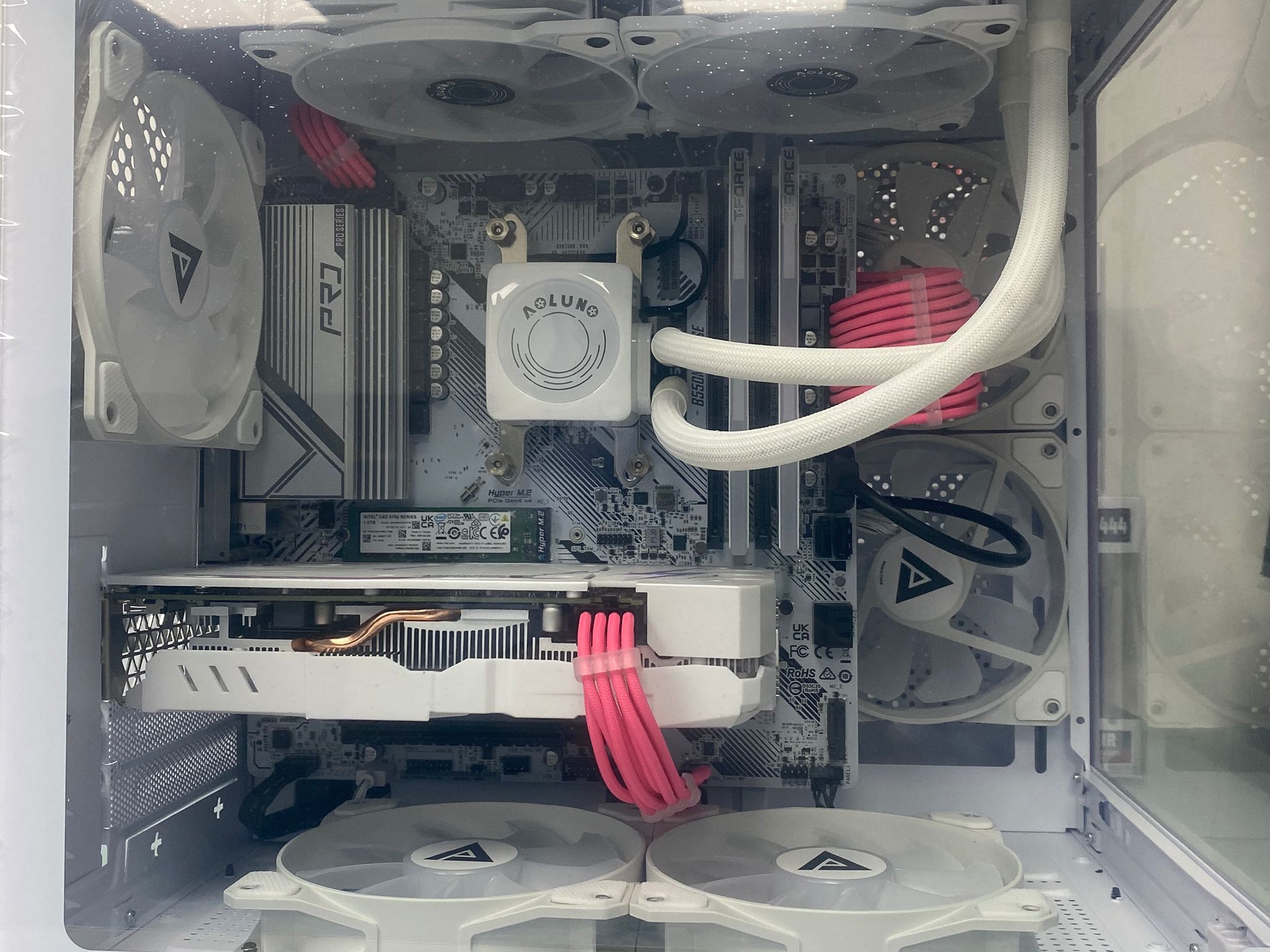 💝 Ryzen 5 5500 / 16 GB / 1TB / RX580 - Pink Cables