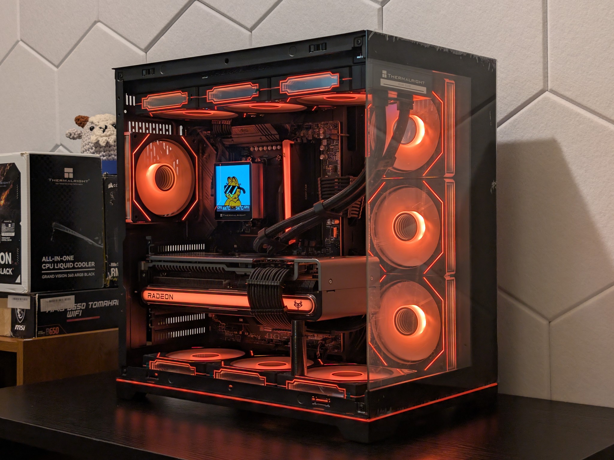 ♠️🔥4K Gaming Beast | RX 7900XTX | Ryzen 9 9900X | 2TB SSD | 32GB RAM | WiFi 6 & Bluetooth🔥♠️