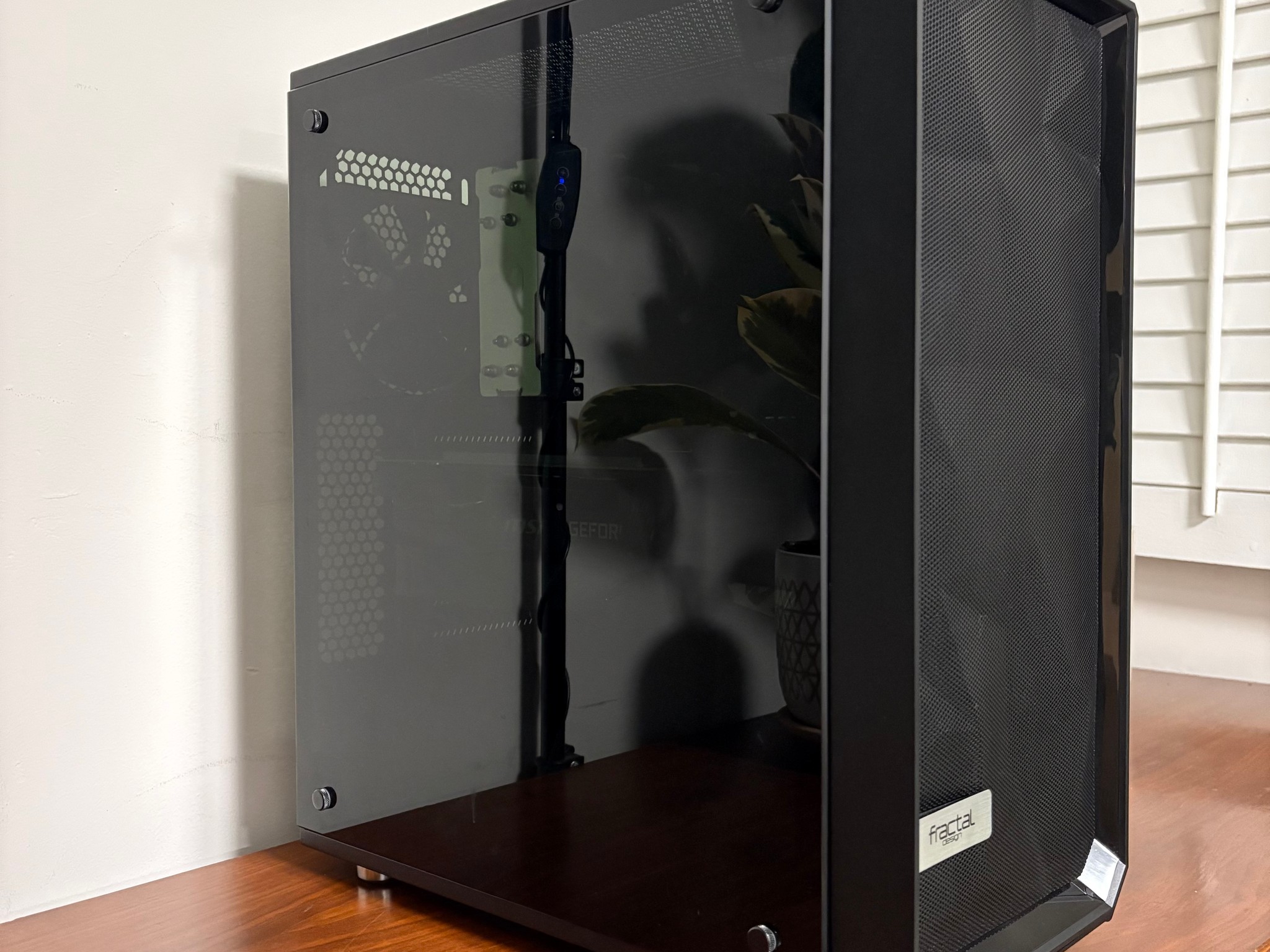 RTX 3070 | Ryzen 5 5600X | 32GB DDR4 | 1.5TB NVMe SSD | 650W PSU | 3x 120mm Fans | ATX Case
