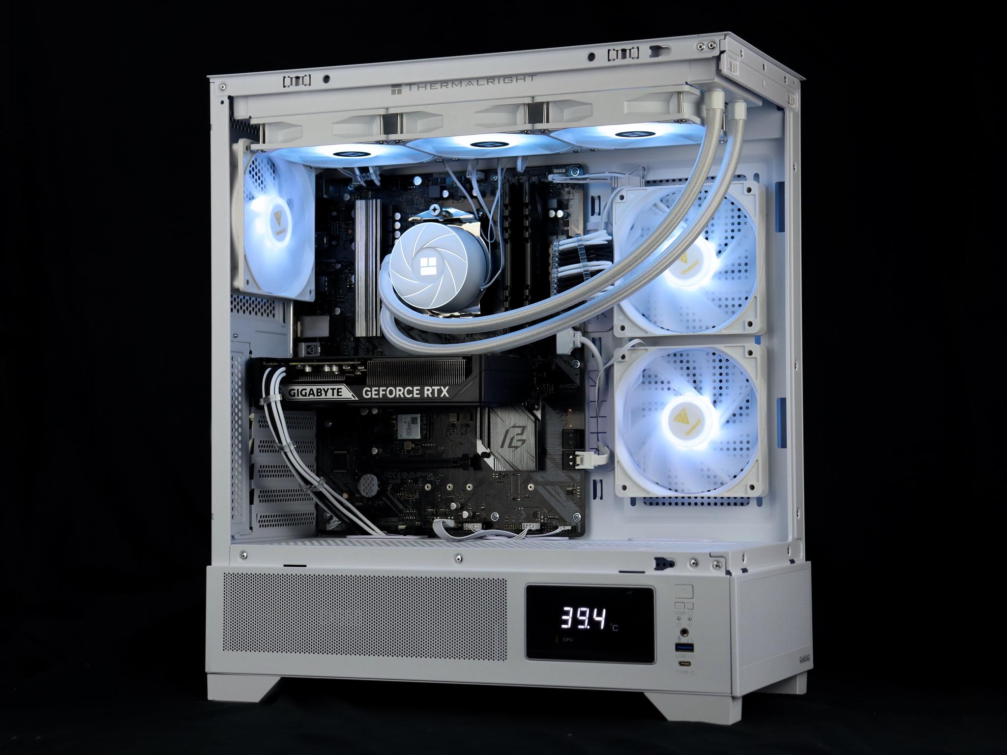 🧊❄️🧊 White Gaming PC – RTX 5060 TI, Ryzen 7 5800XT, 32GB RAM, 1TB SSD - WiFi 🧊❄️🧊