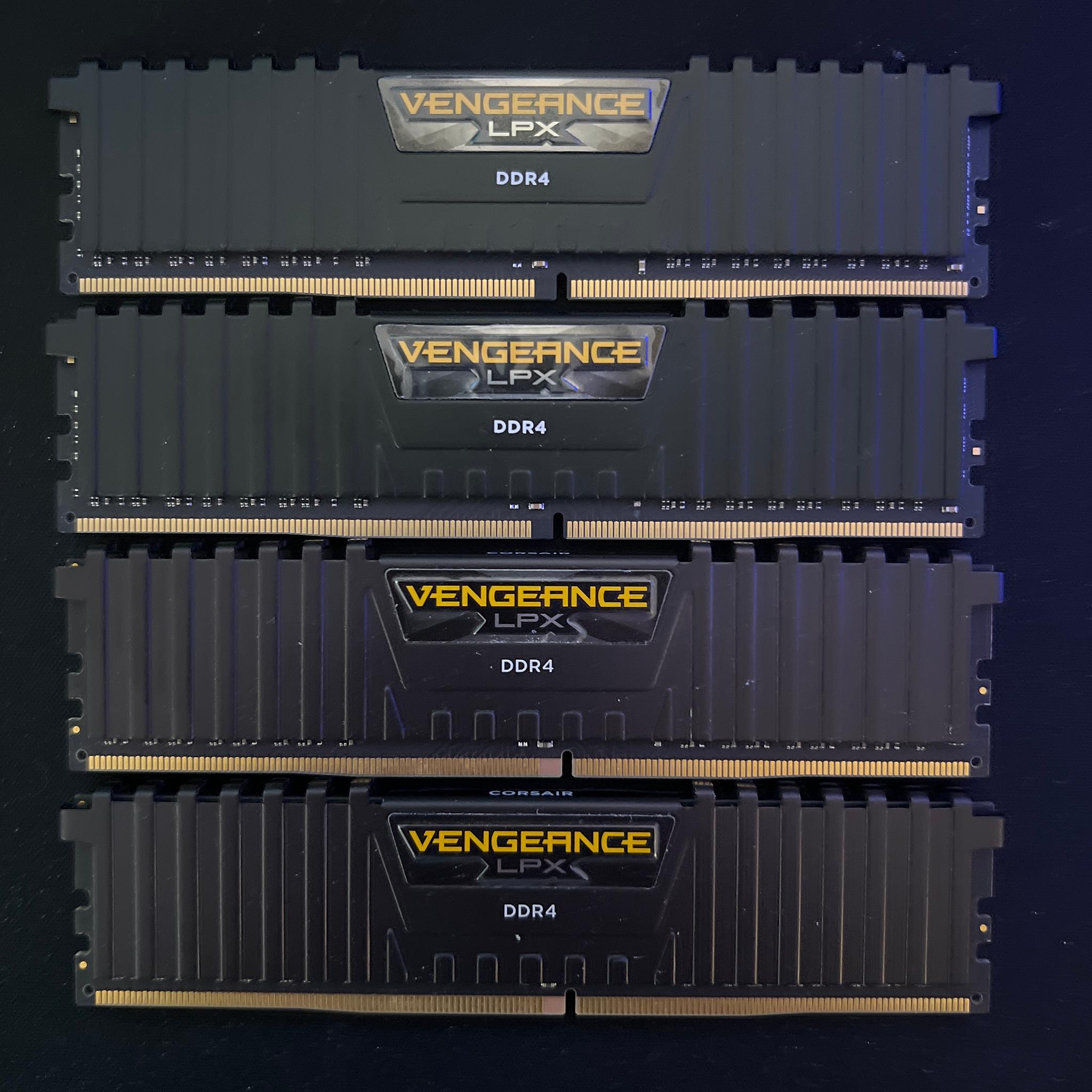 32GB (4x8GB) Corsair Vengeance DDR4 3600 18CL